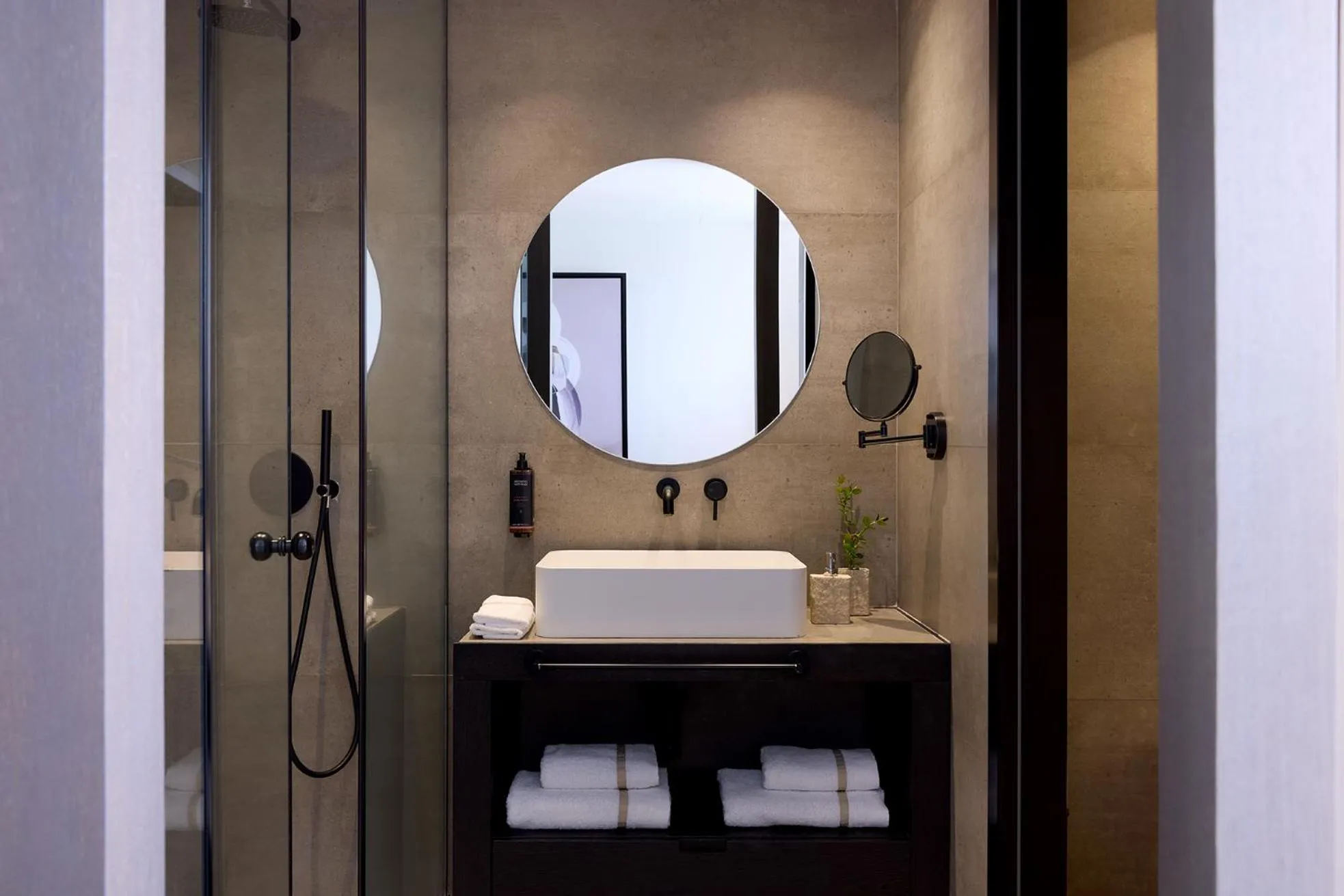 Bathroom in Lango Design Hotel & Spa, Adults Only