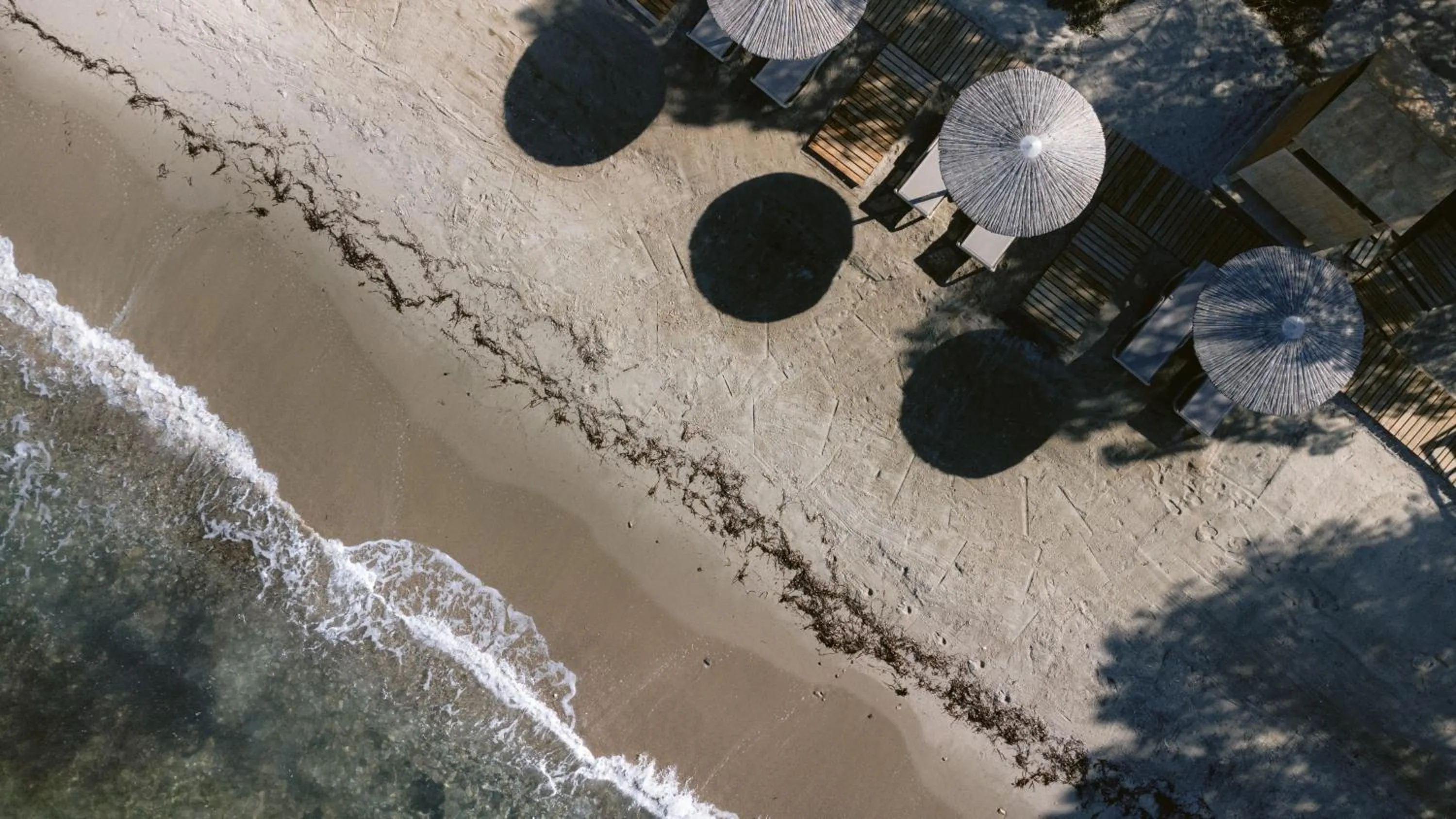 Beach in Lango Design Hotel & Spa, Adults Only