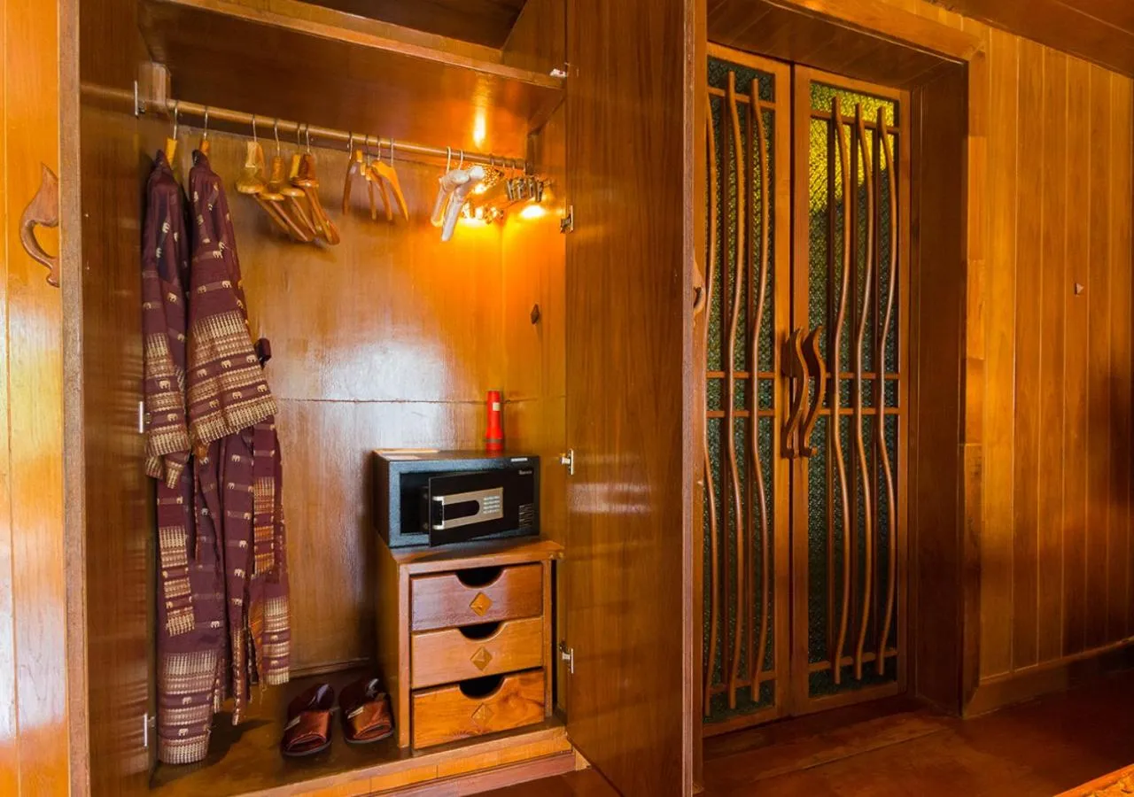 wardrobe in Santhiya Koh Phangan Resort and Spa