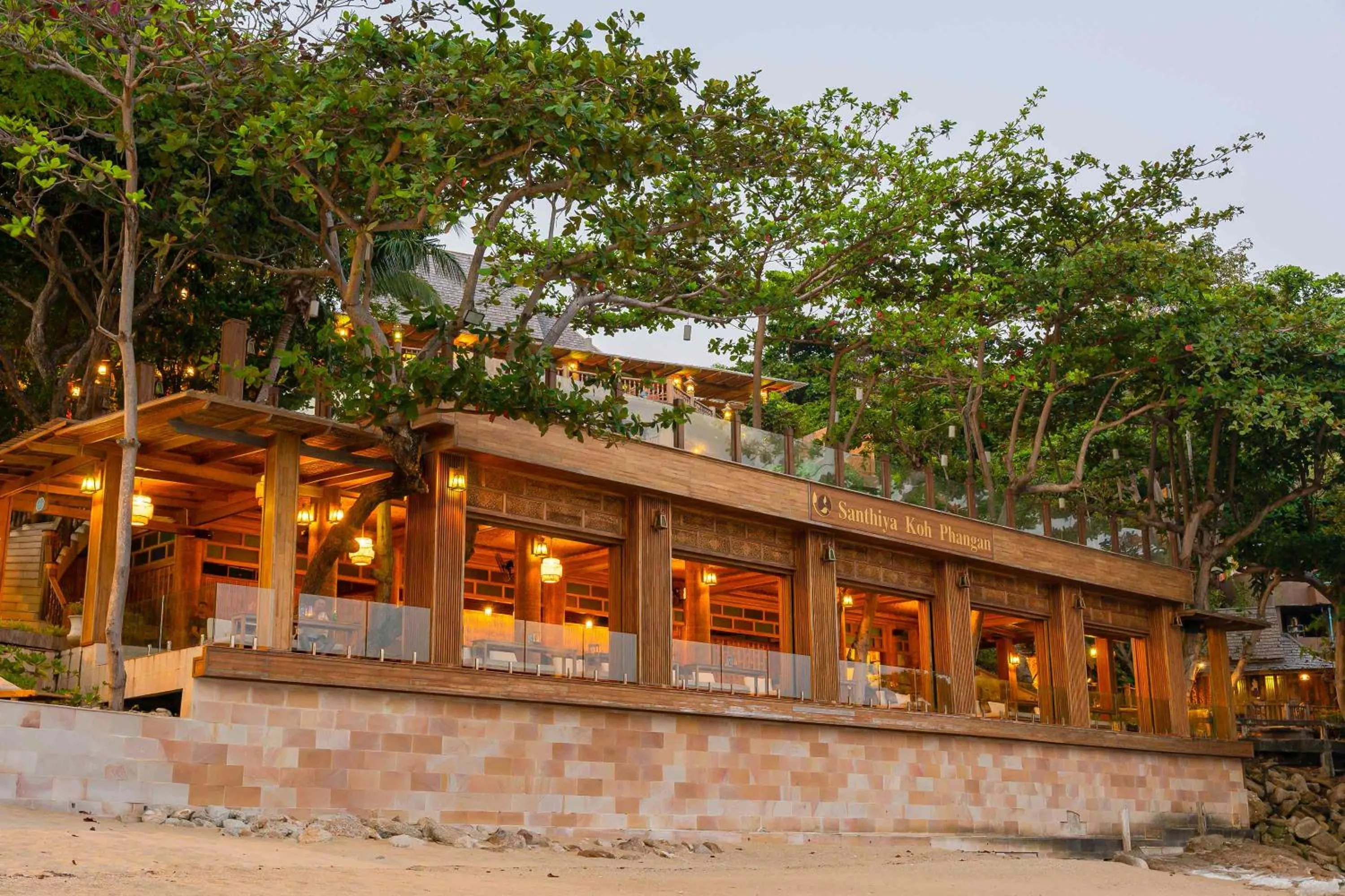 Restaurant/places to eat in Santhiya Koh Phangan Resort and Spa