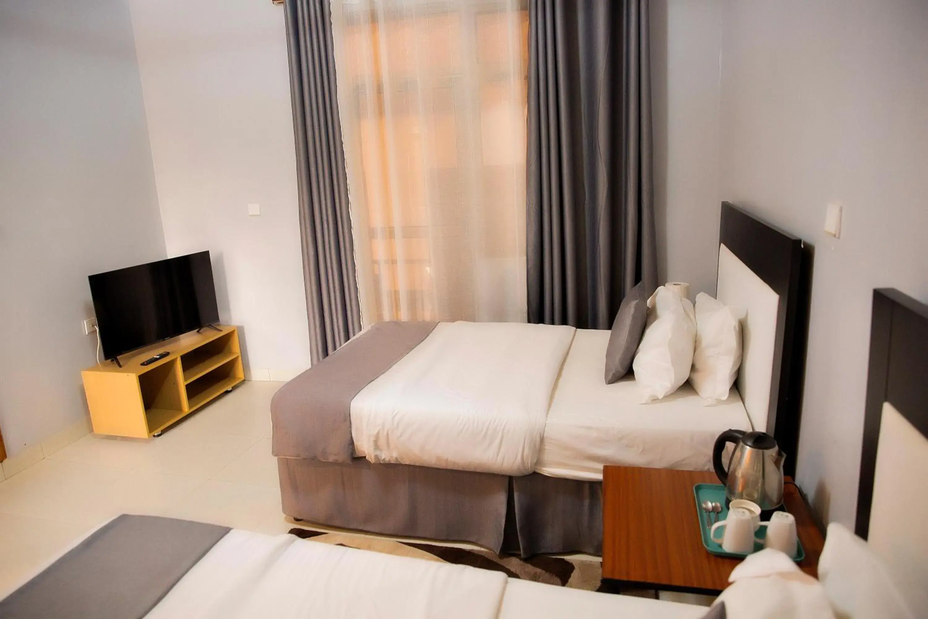 Twin Room with Bathroom in Romalo Hotel & Apartments Twin Room with Bathroom in Romalo Hotel & Apartments