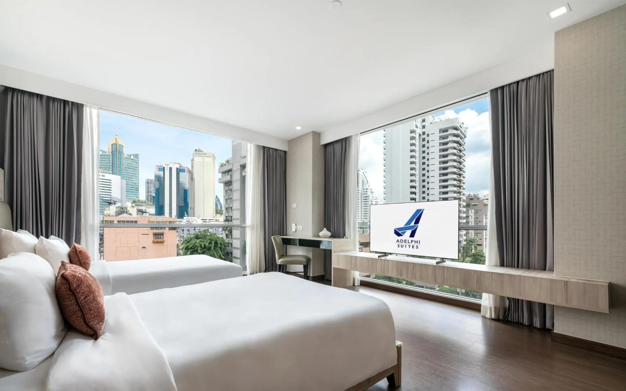 View (from property/room), Bed in Adelphi Suites Bangkok