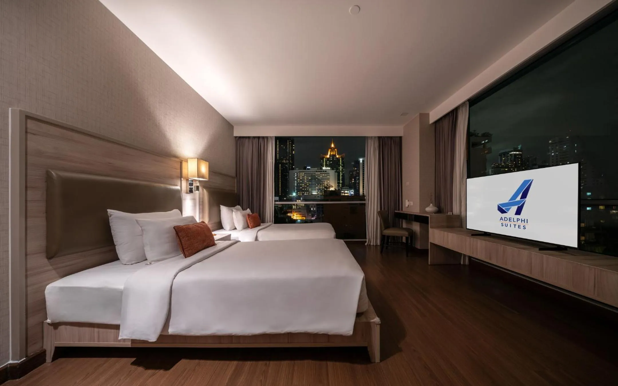 View (from property/room), Bed in Adelphi Suites Bangkok