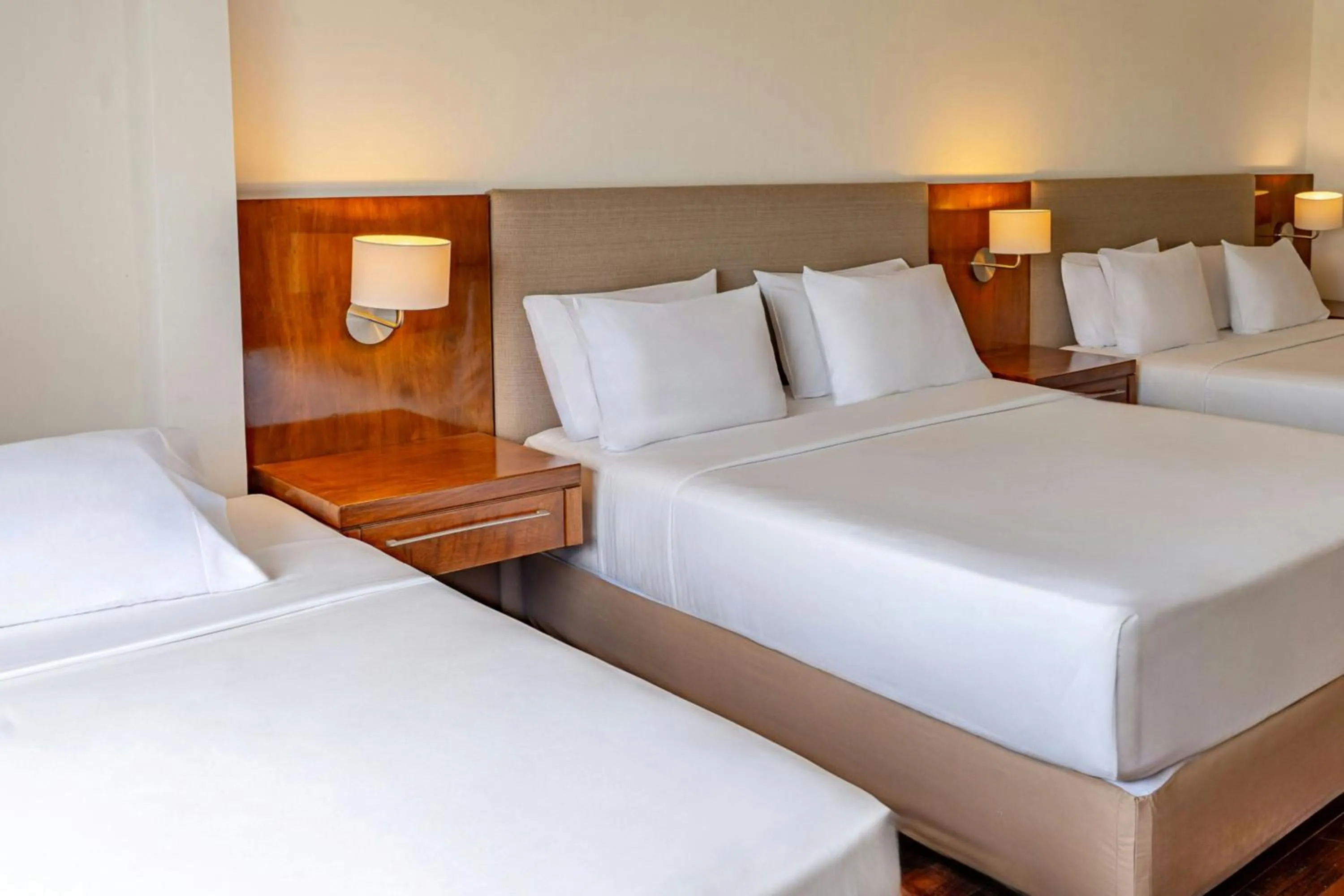 Photo of the whole room, Bed in Yacht & Golf Club Paraguayo, a Tribute Portfolio Resort