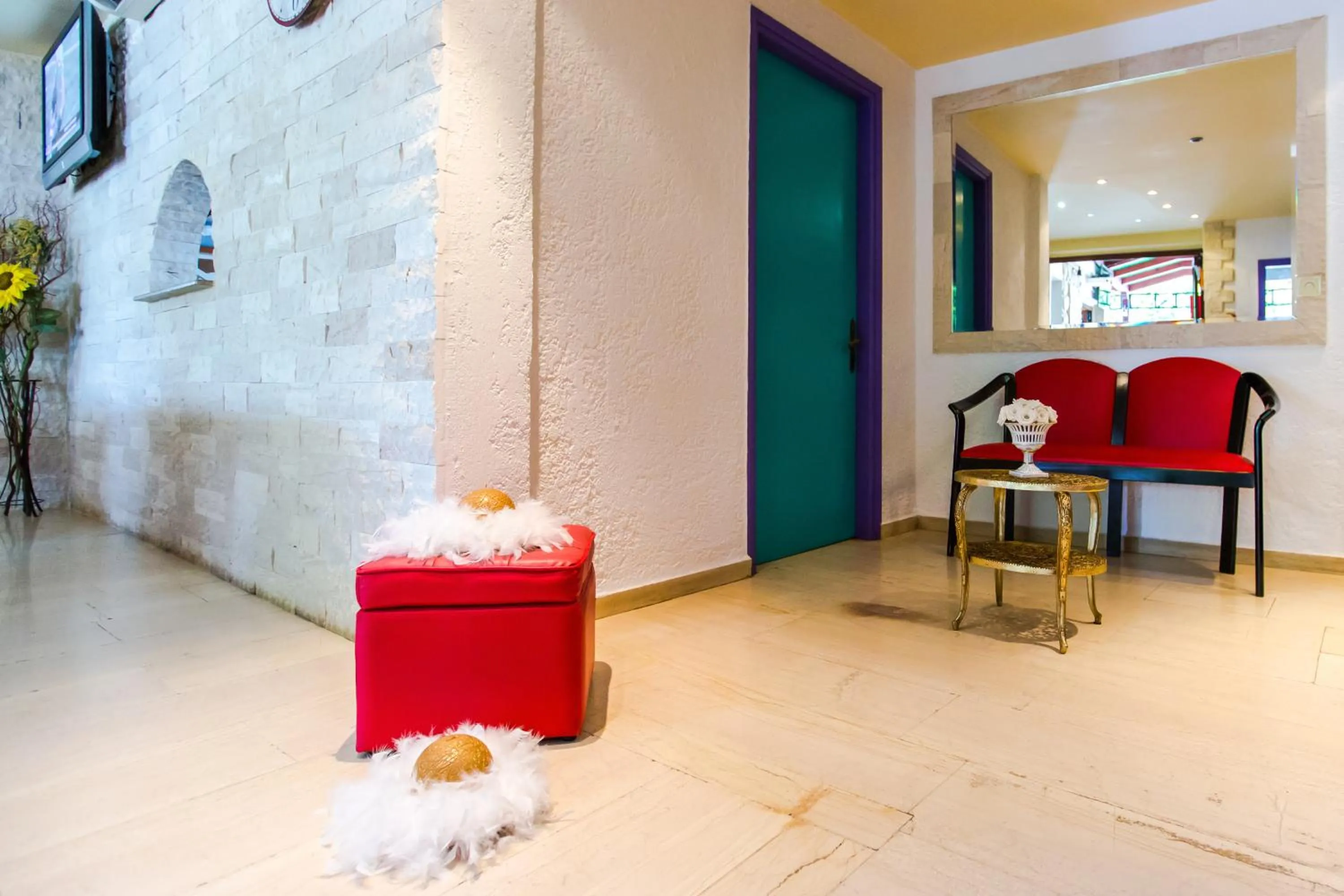 Lobby or reception in Litsa Studios