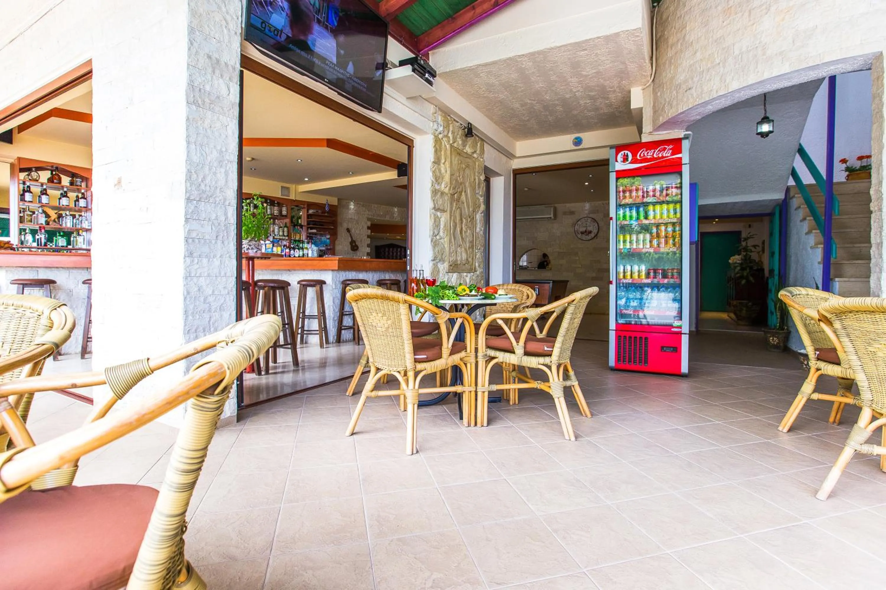 Communal lounge/ TV room in Litsa Studios