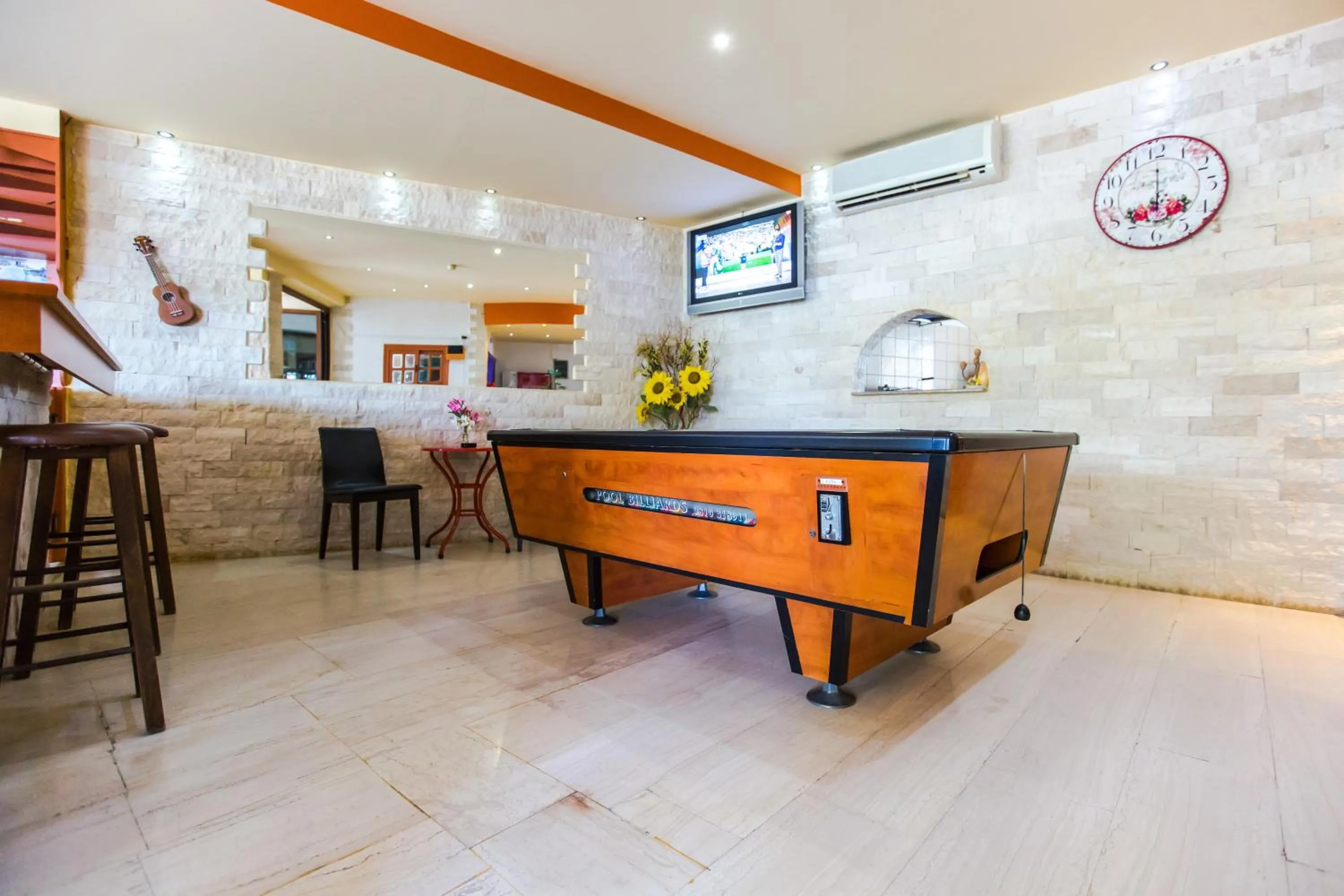 Billiard in Litsa Studios