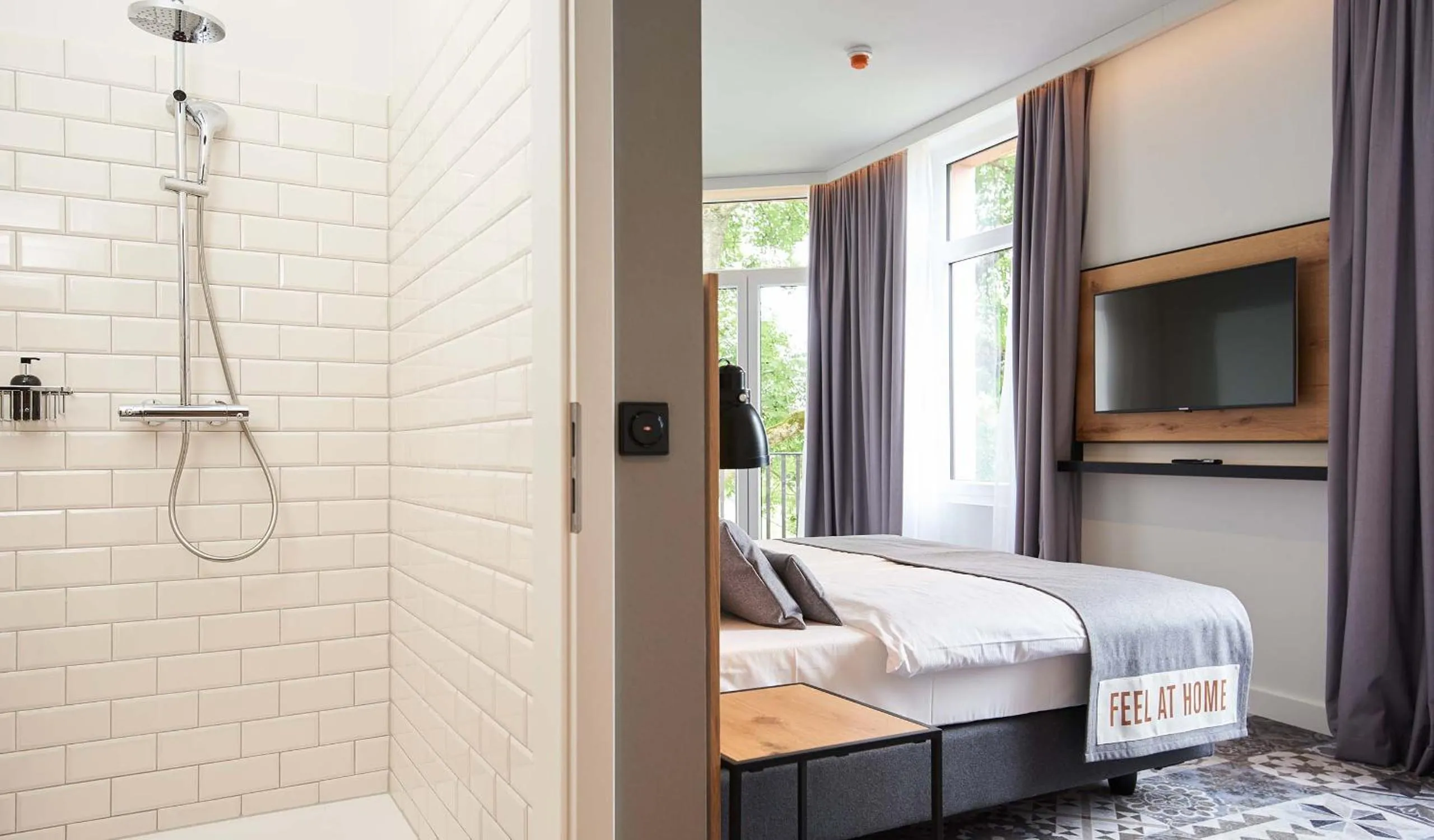 Bedroom, Bed in Coffee Fellows Hotel Dortmund