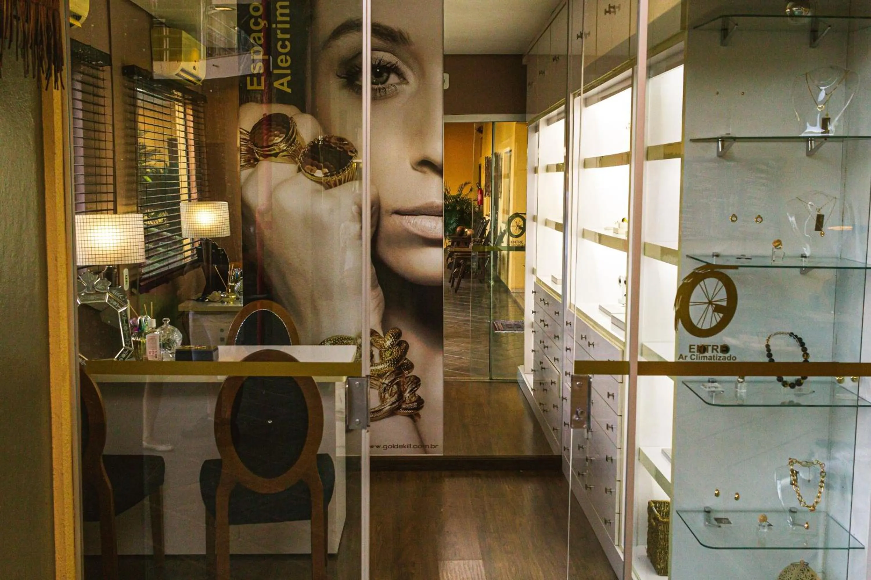 On-site shops in Hotel Roda D'Agua