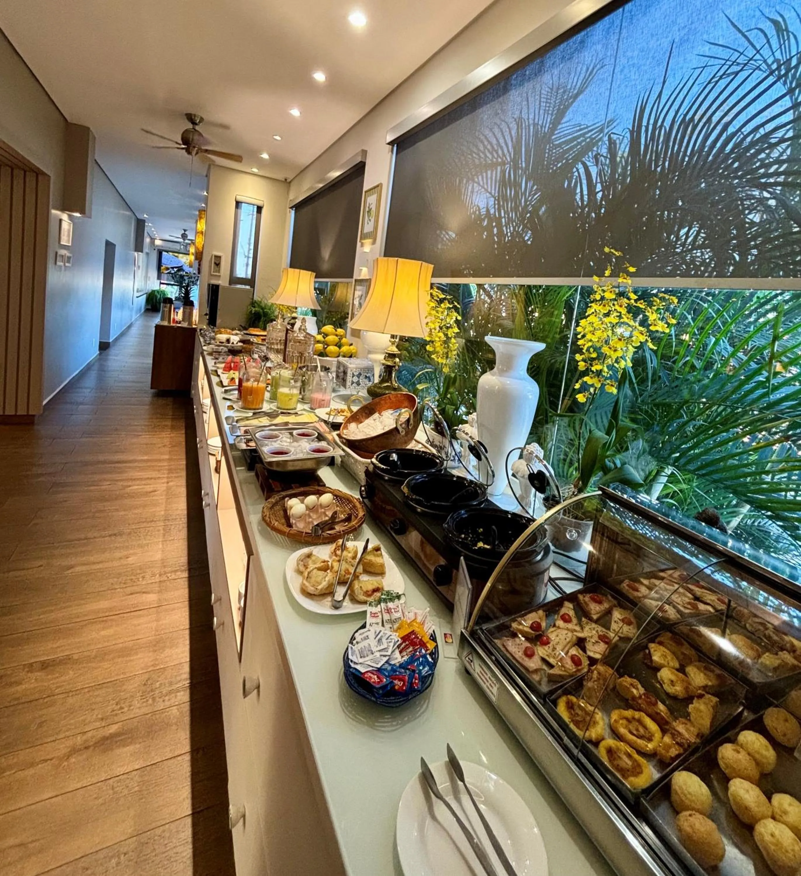 Food and drinks in Hotel Roda D'Agua