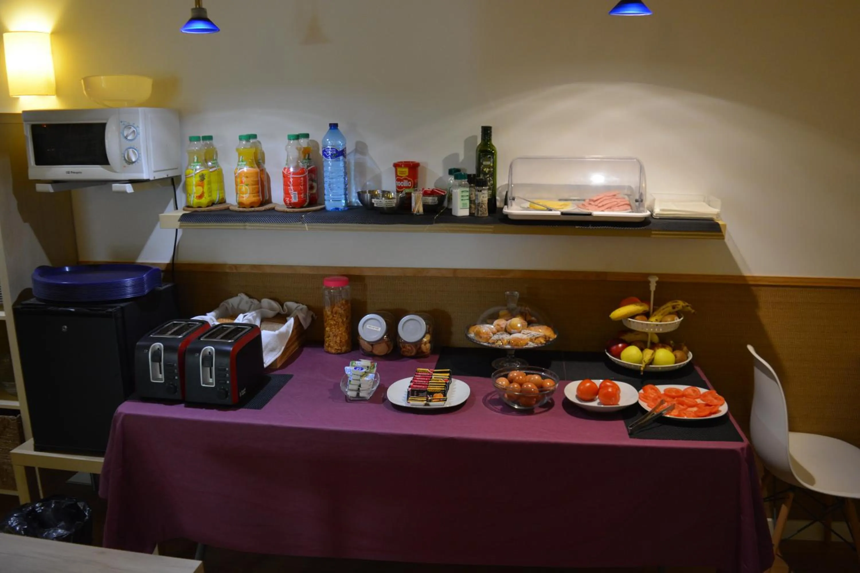 Buffet breakfast in Hostal Bonany