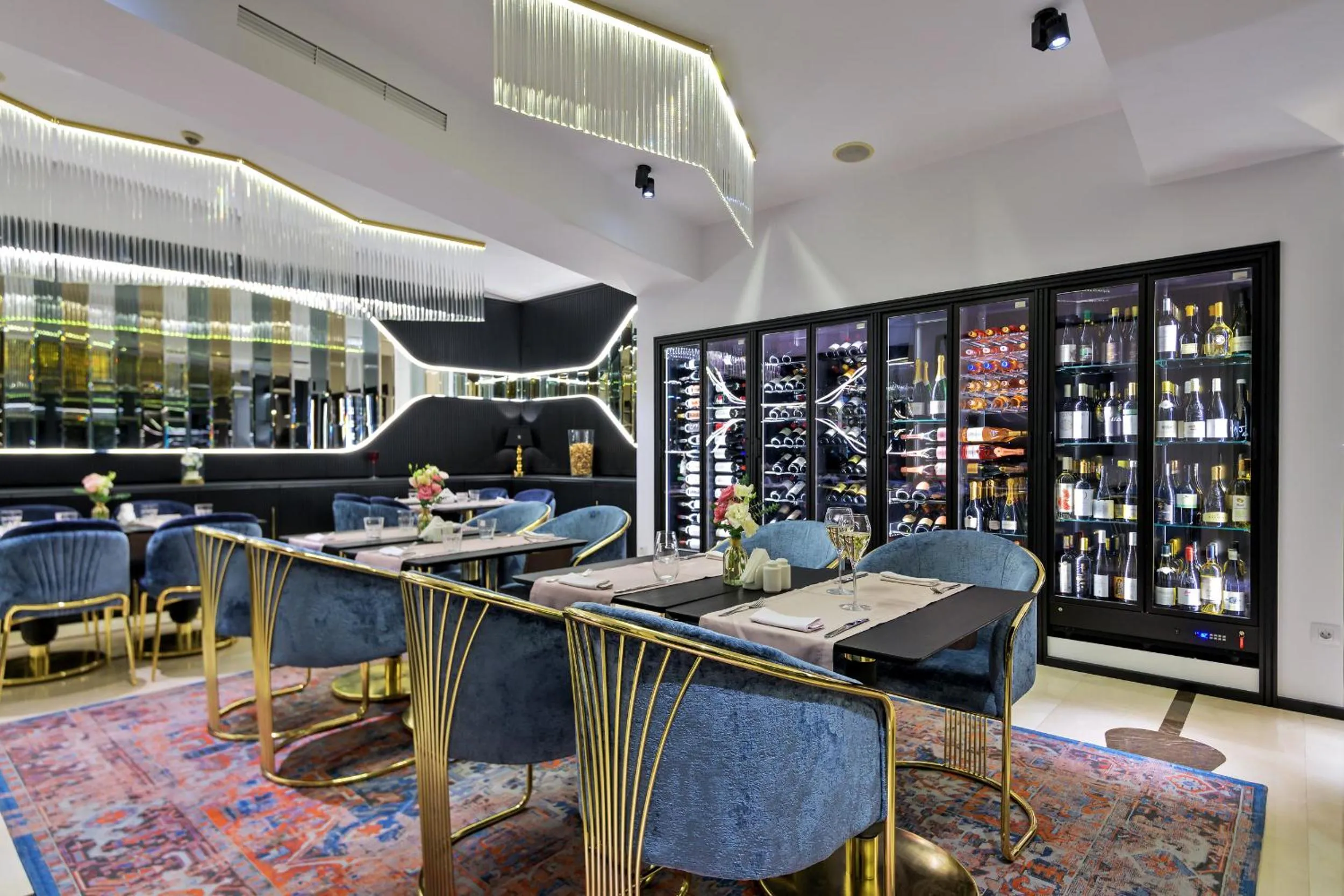 Restaurant/places to eat in Epoque Hotel - Relais & Chateaux