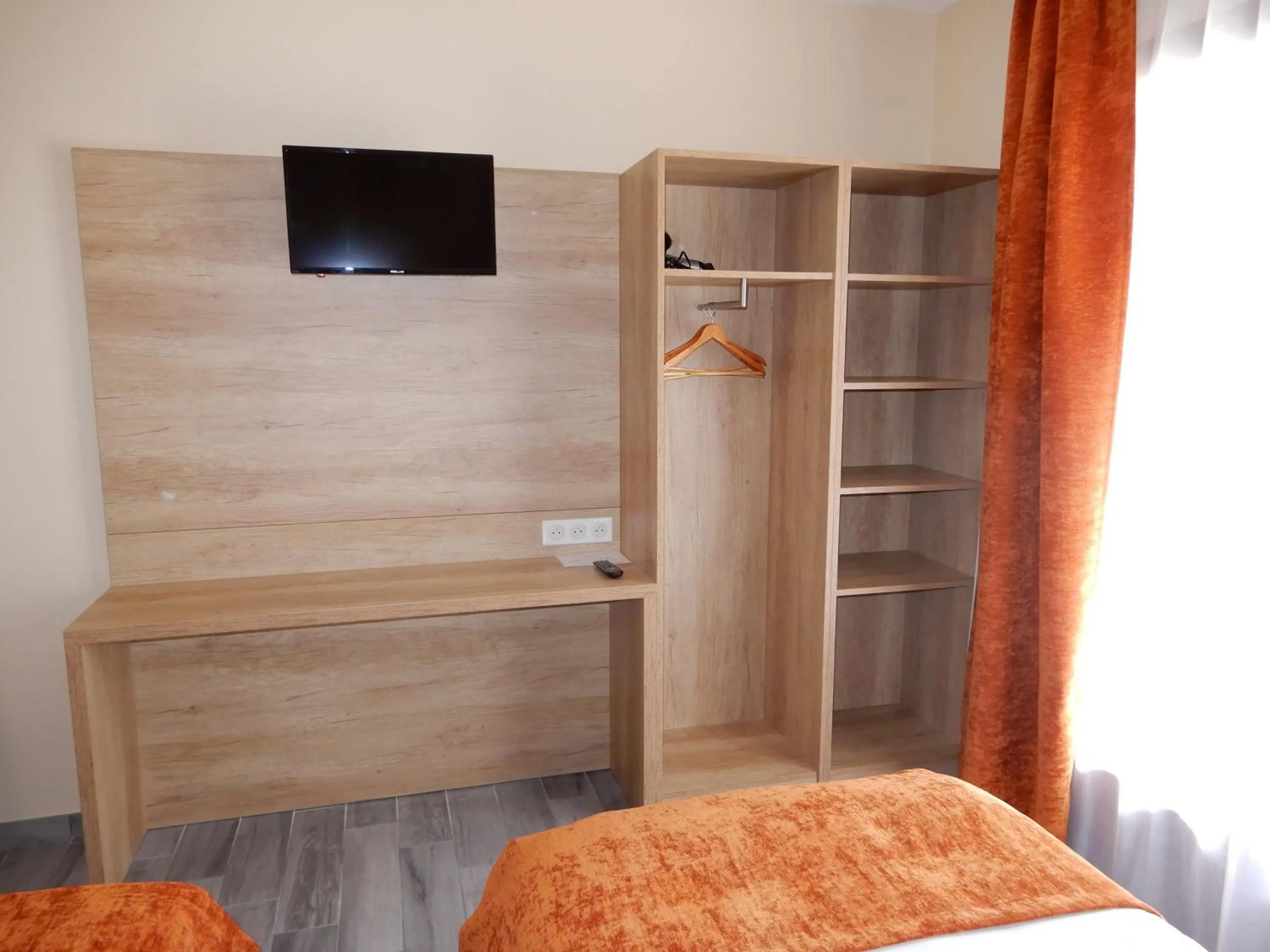 Bed in Hotel Marinet