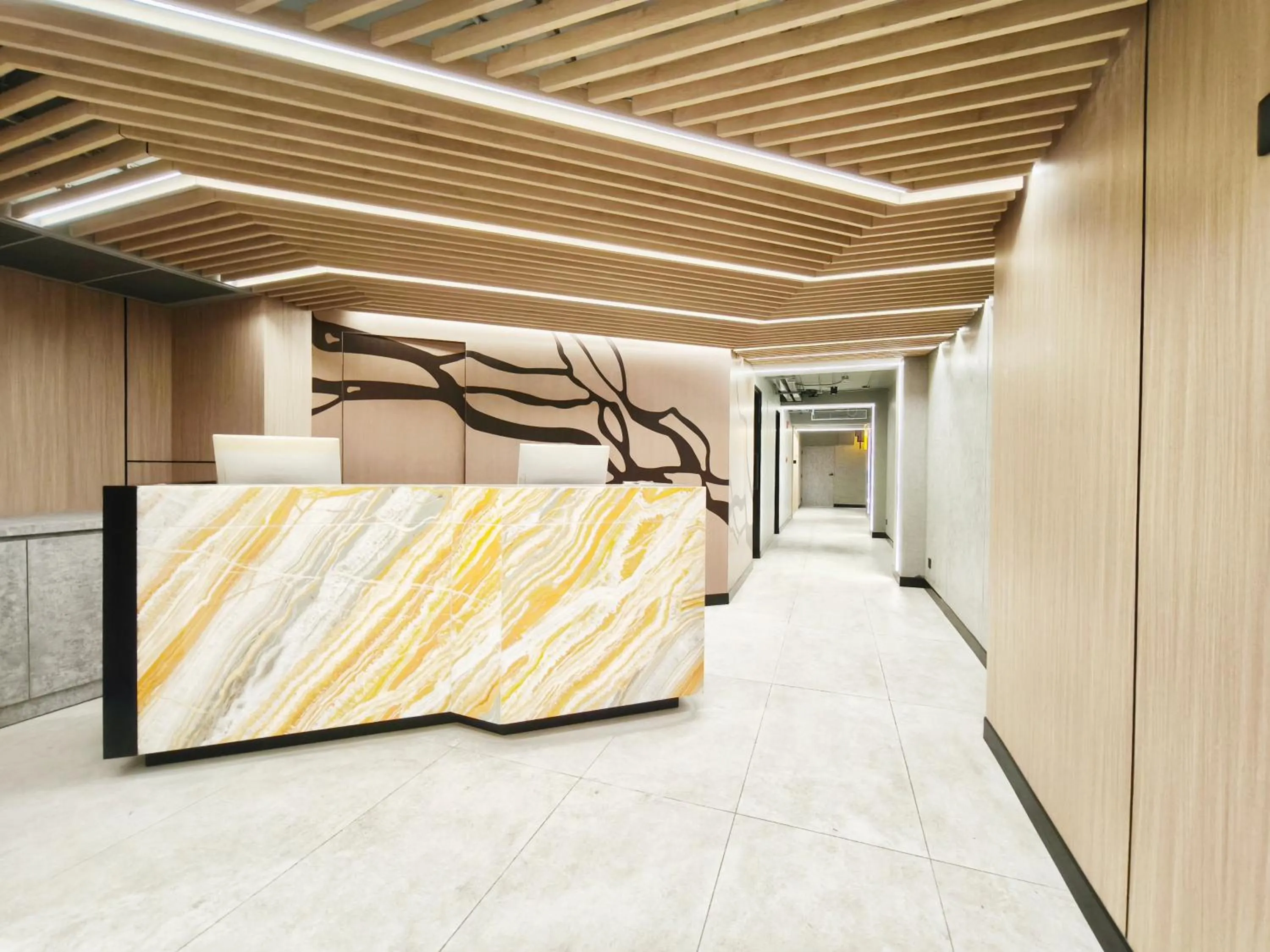 Lobby or reception in Citichic Sukhumvit 13 by Compass Hospitality - Newly Renovated