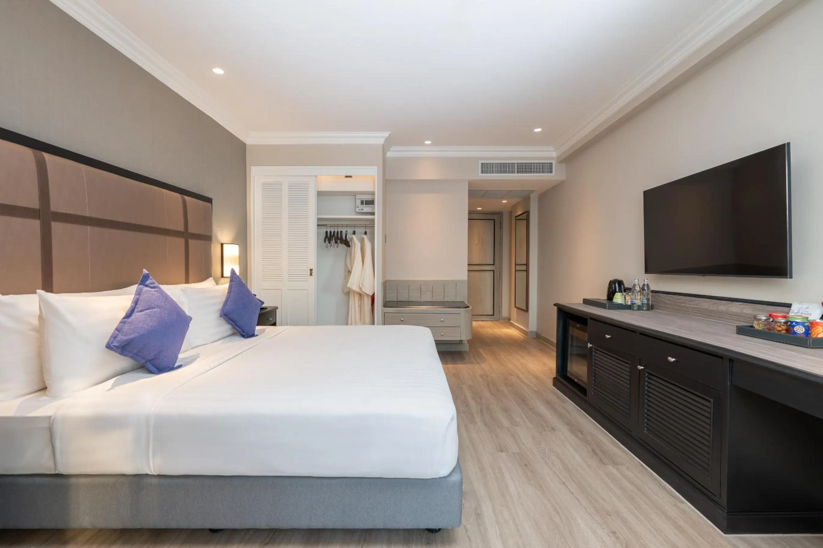 Bedroom, Bed in NH Bangkok Sukhumvit Boulevard