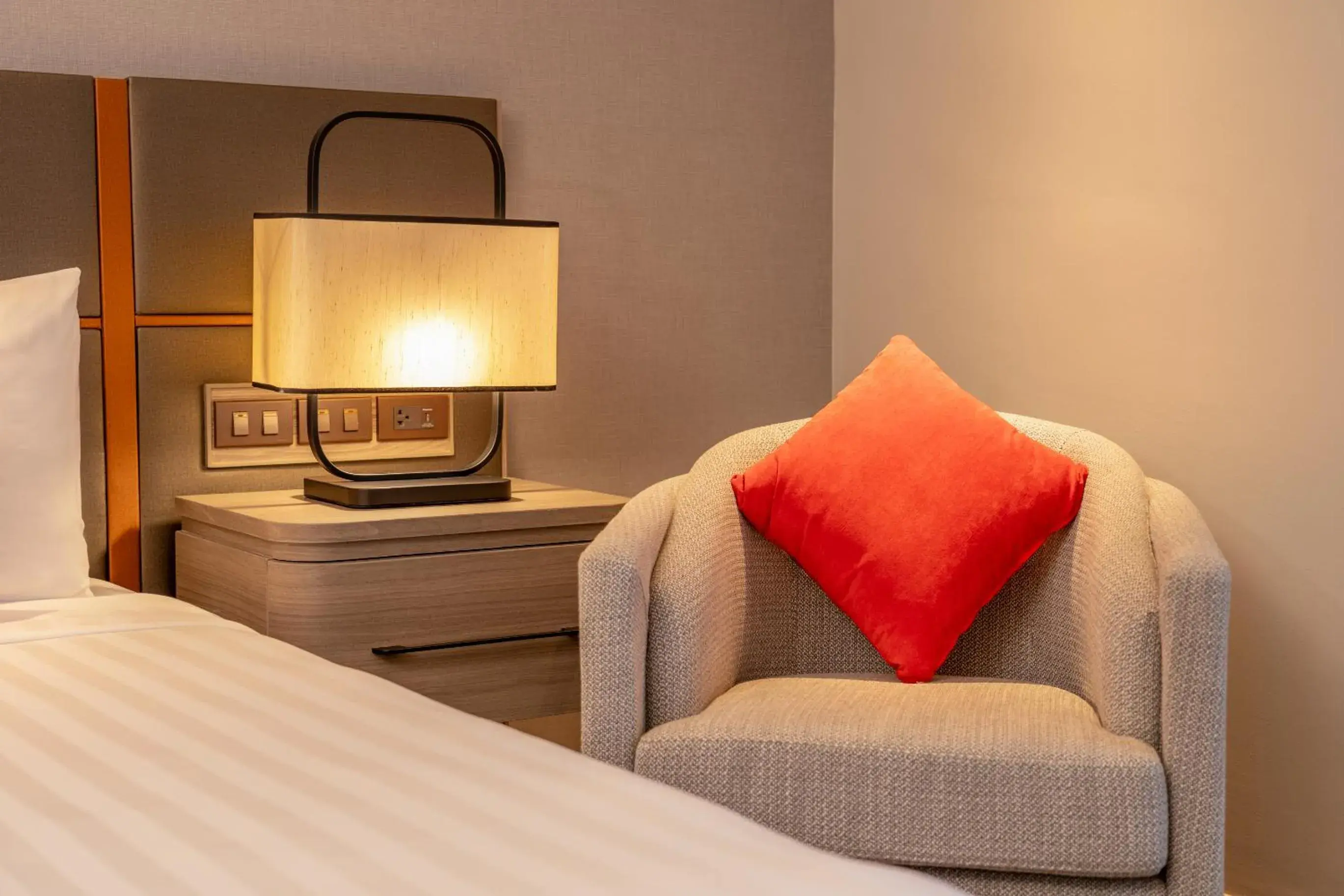 Superior Double Room with City View in NH Bangkok Sukhumvit Boulevard Superior Double Room with City View in NH Bangkok Sukhumvit Boulevard