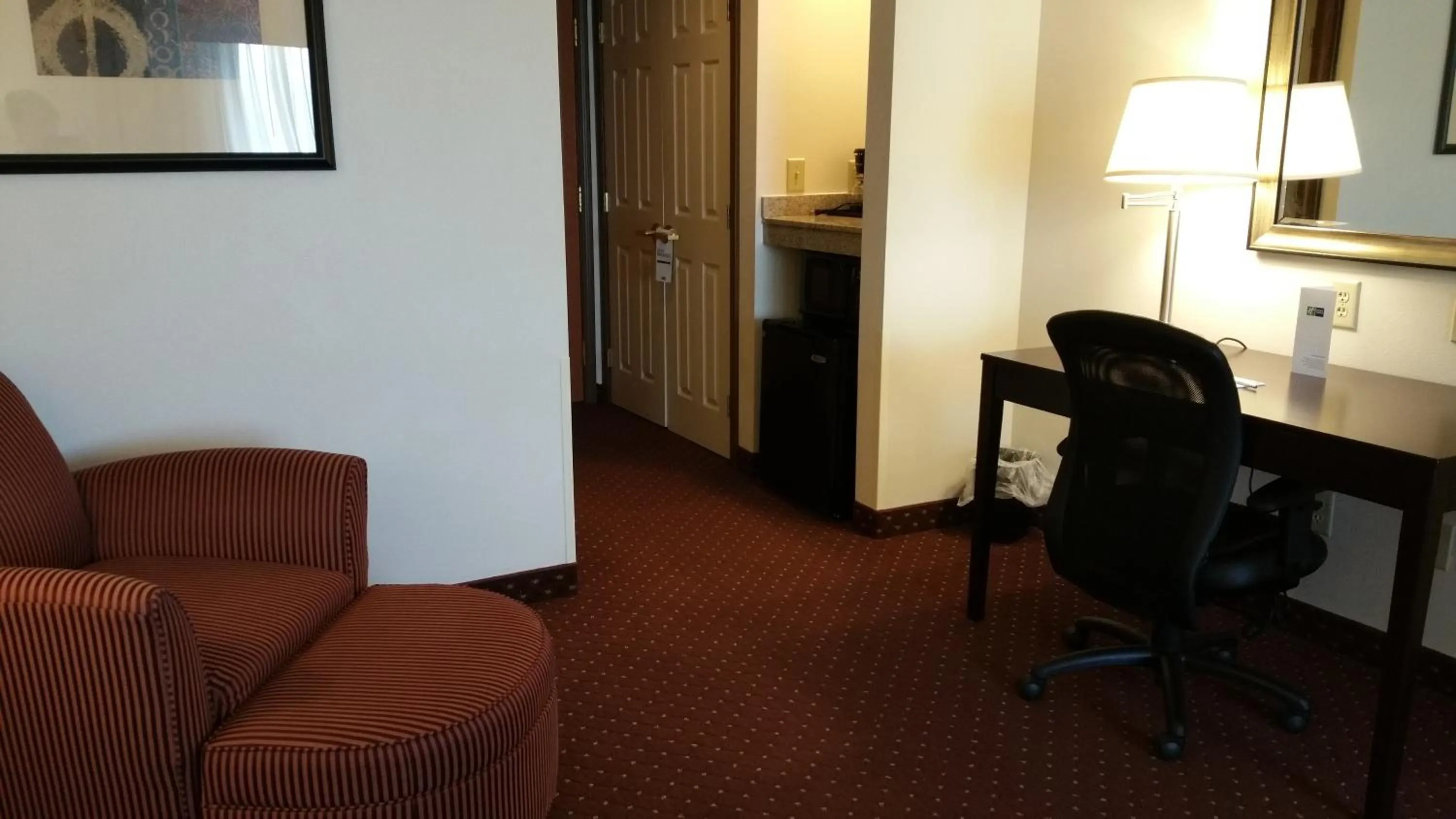 Decorative detail in Holiday Inn Express Syracuse-Fairgrounds by IHG