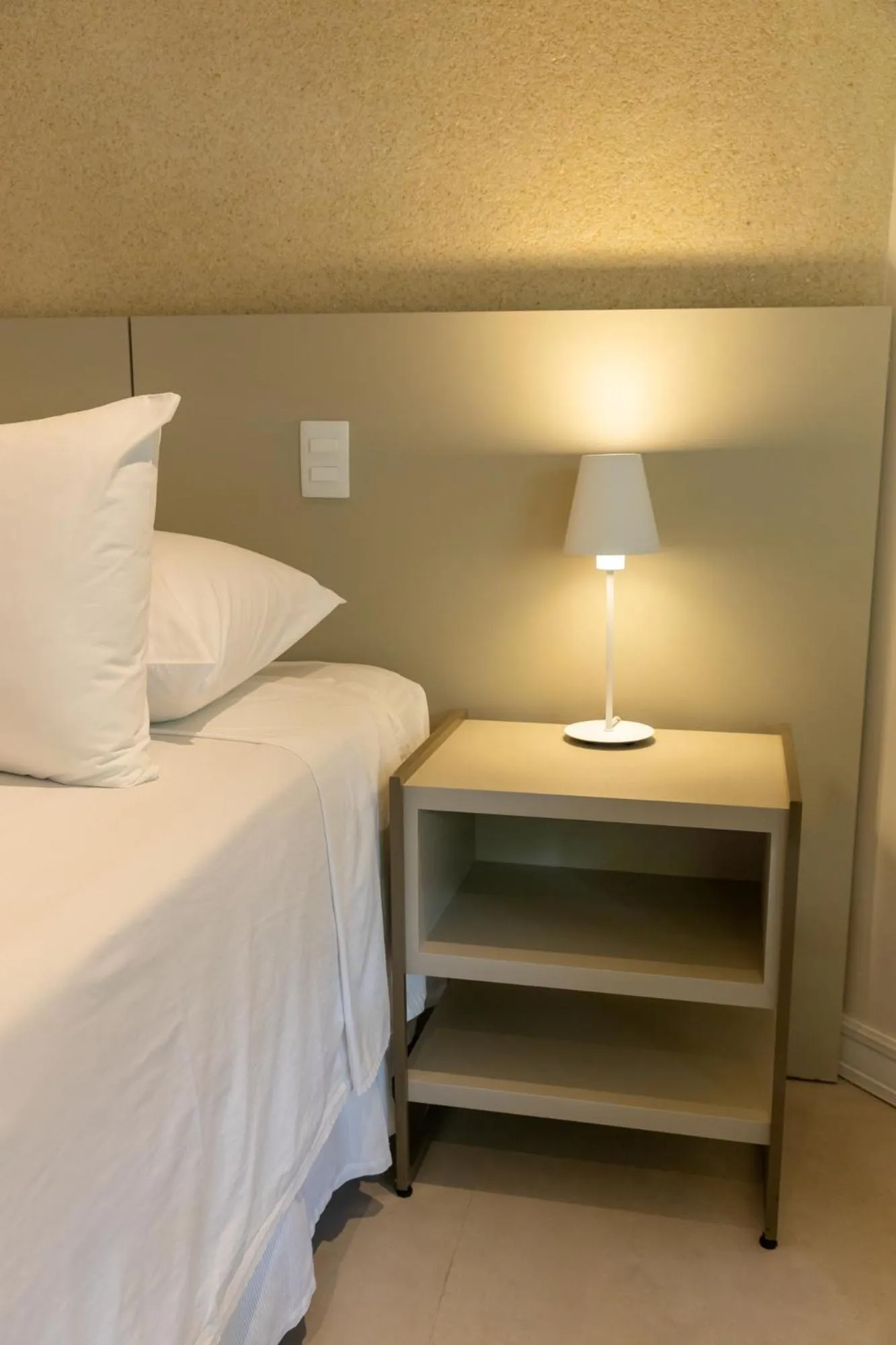 Bedroom, Bed in Best Western Shalimar Praia Hotel