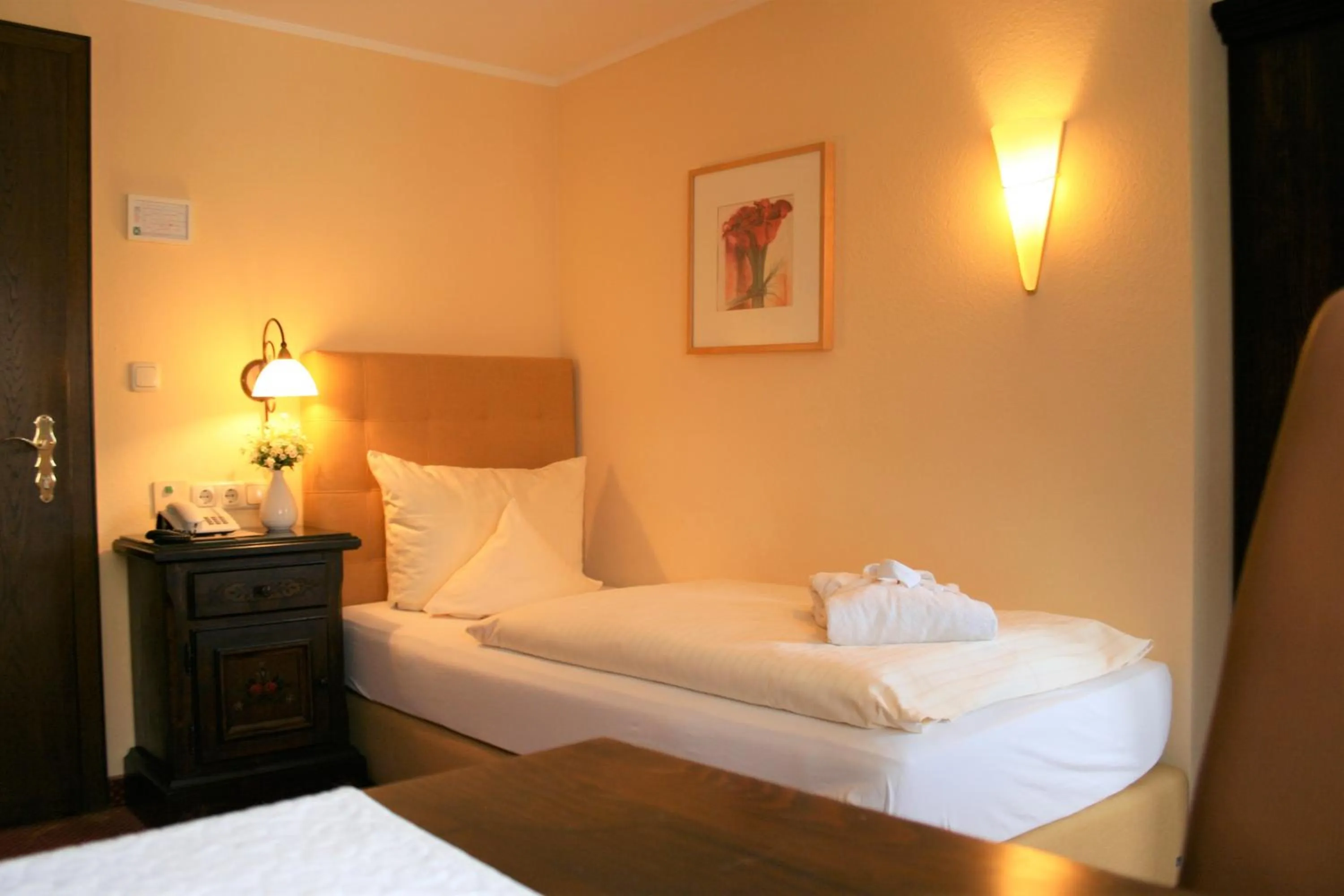 Bed in Hotel Allgäuer Hof