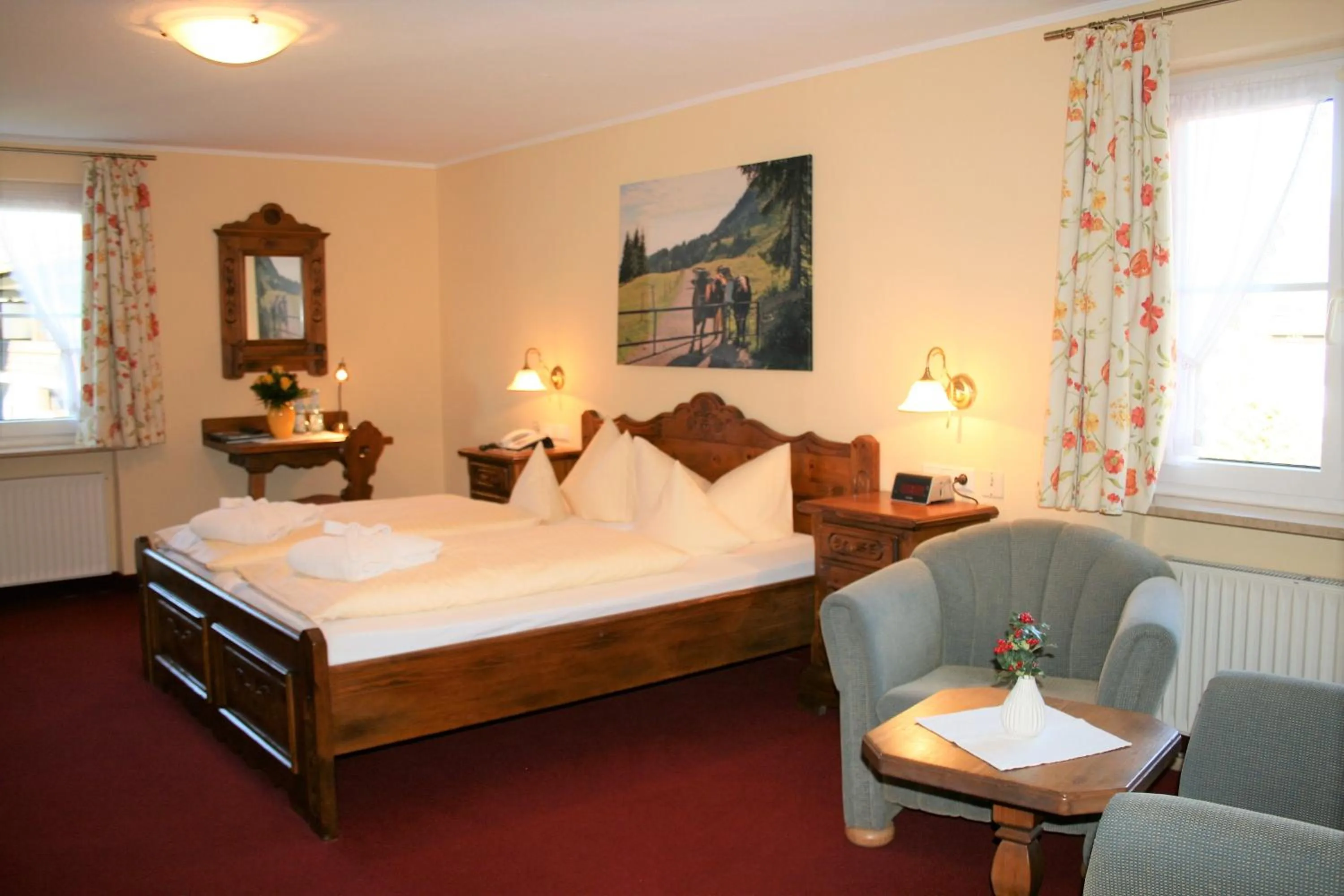 Bed in Hotel Allgäuer Hof