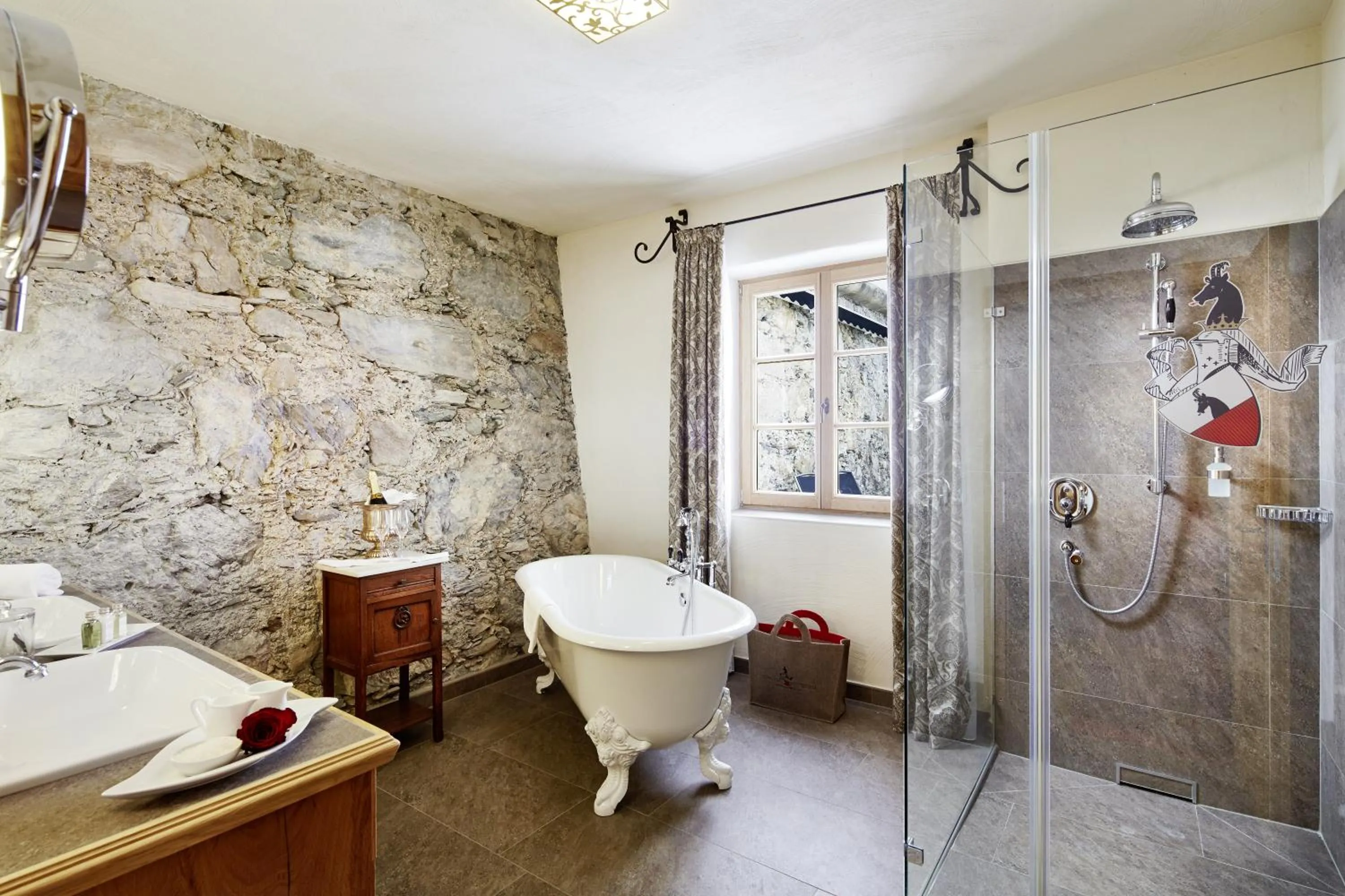 Bathroom in Hotel Schloss Mittersill