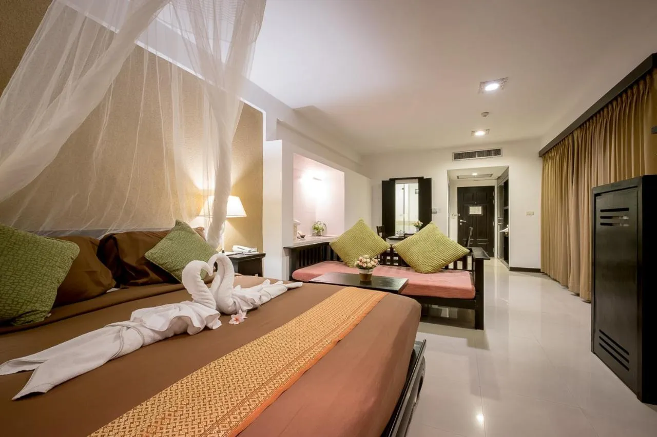 Bed in Siam Piman Hotel
