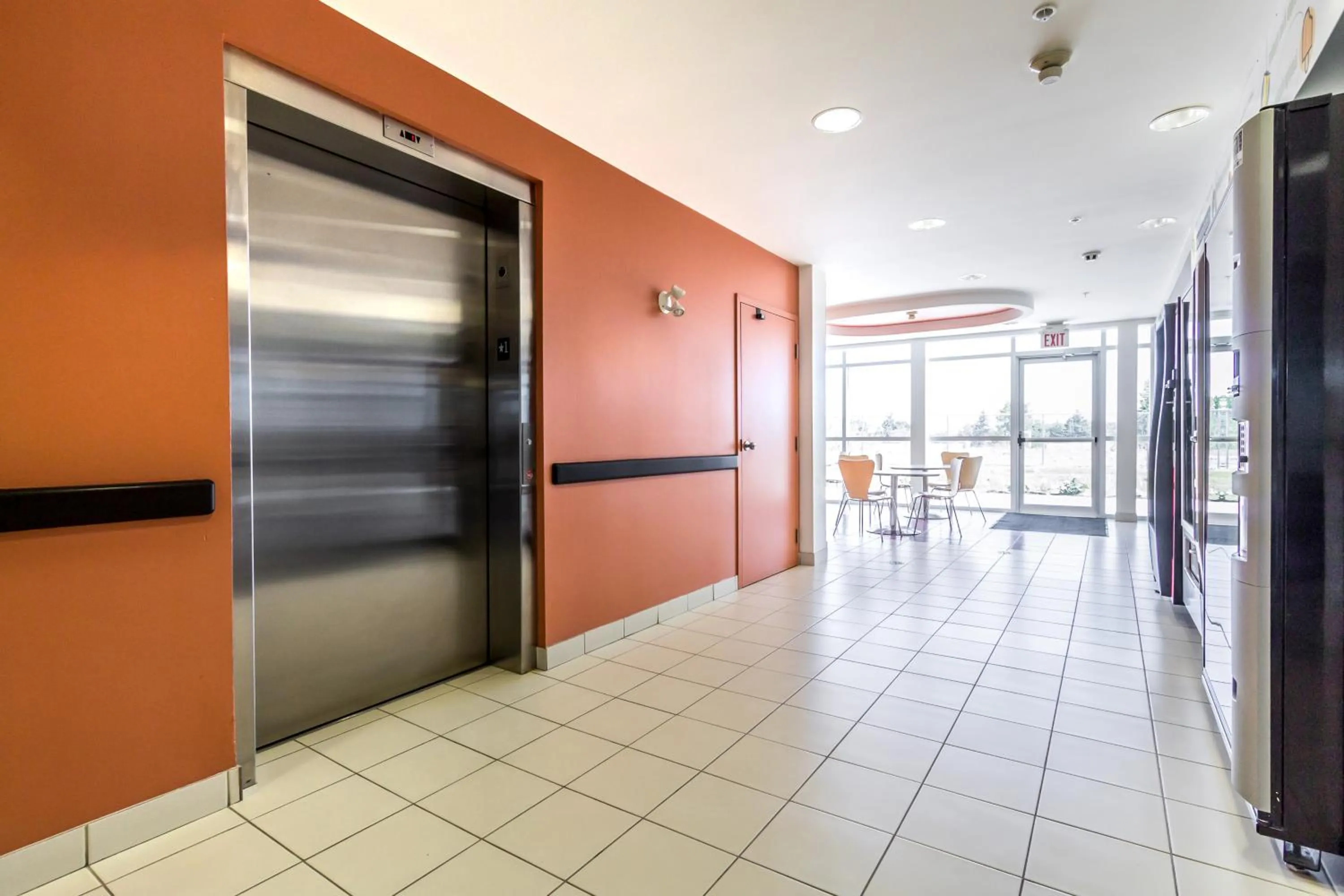 Lobby or reception in Motel 6-Kingston, ON