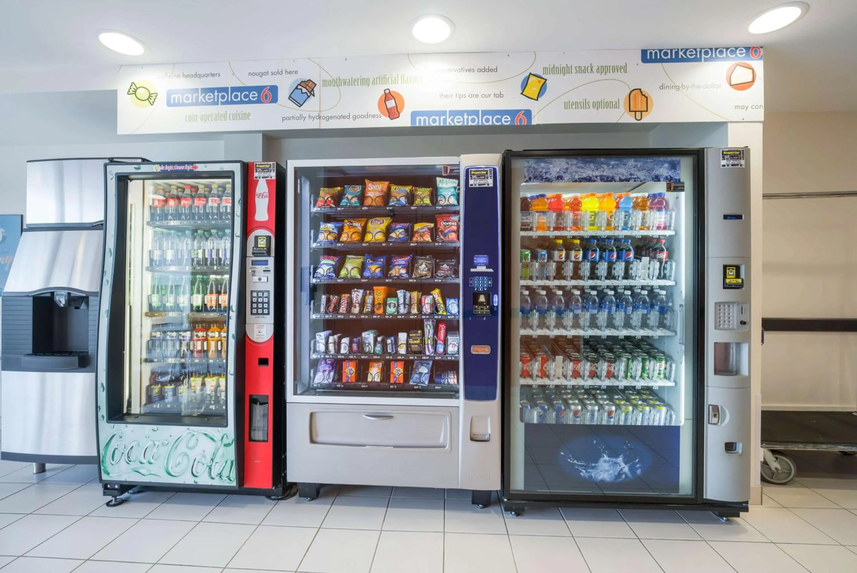 Property building in Motel 6-Kingston, ON