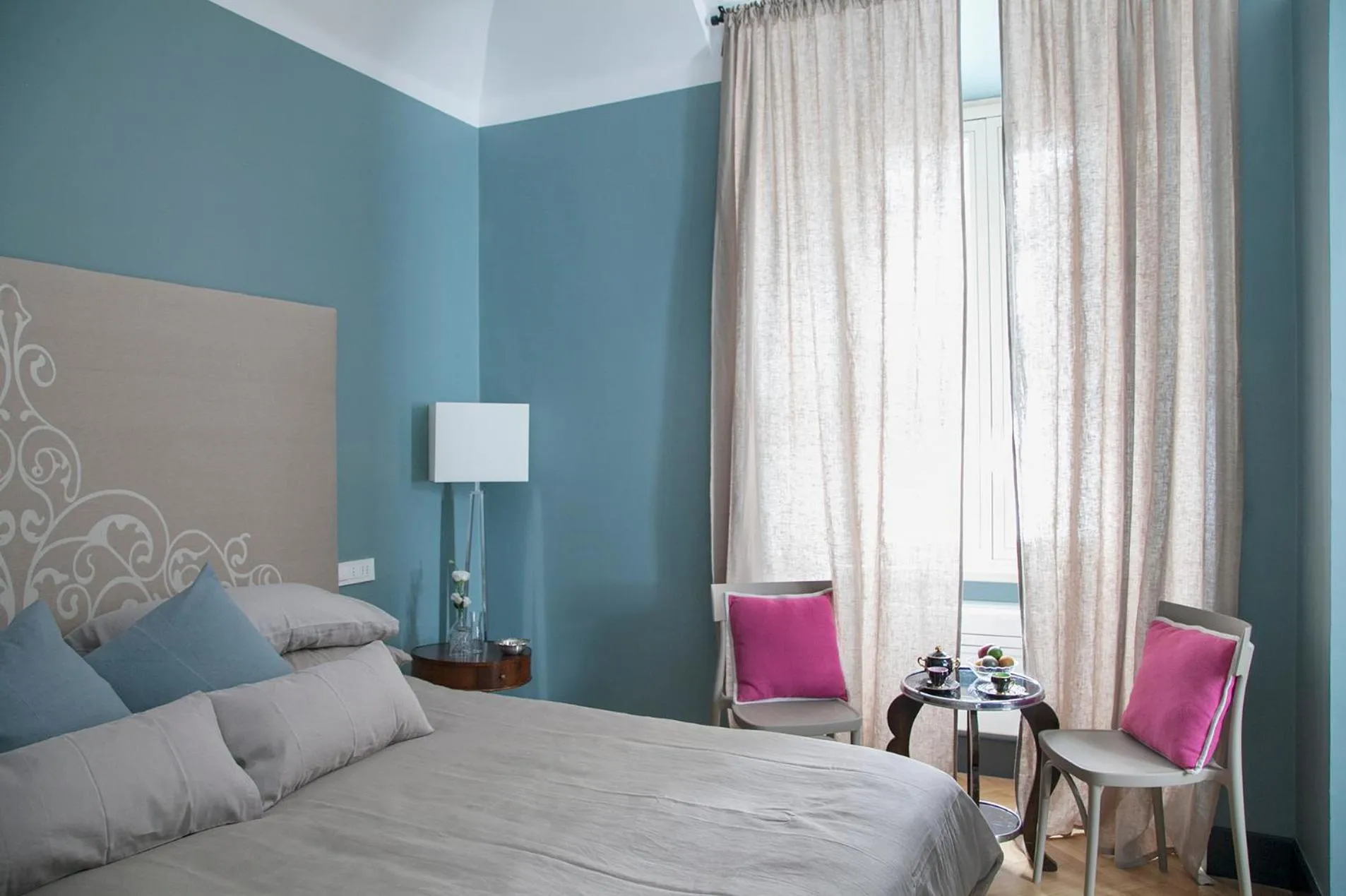 Bed in Santa Monica Townhouse