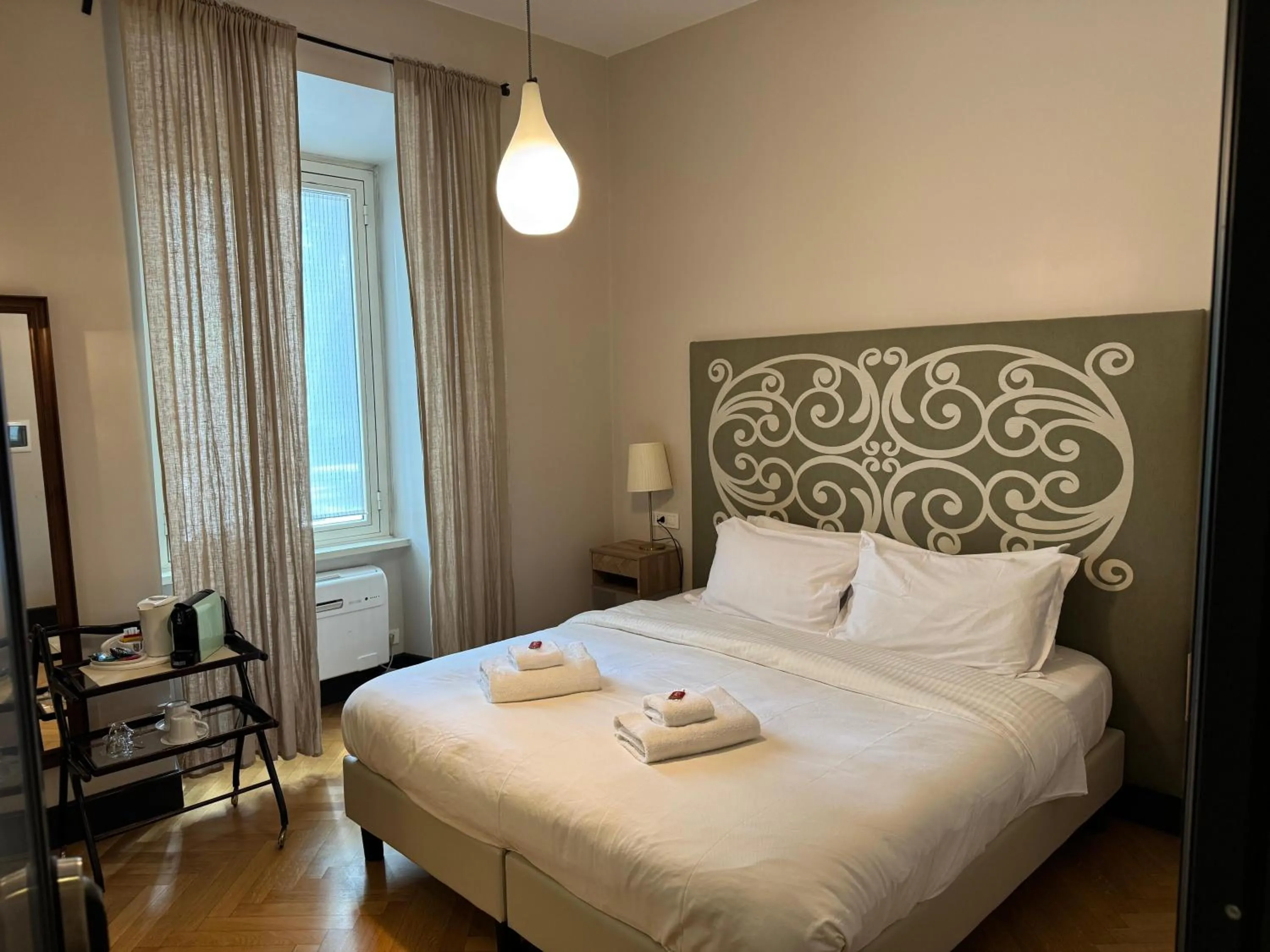 Bed in Santa Monica Townhouse