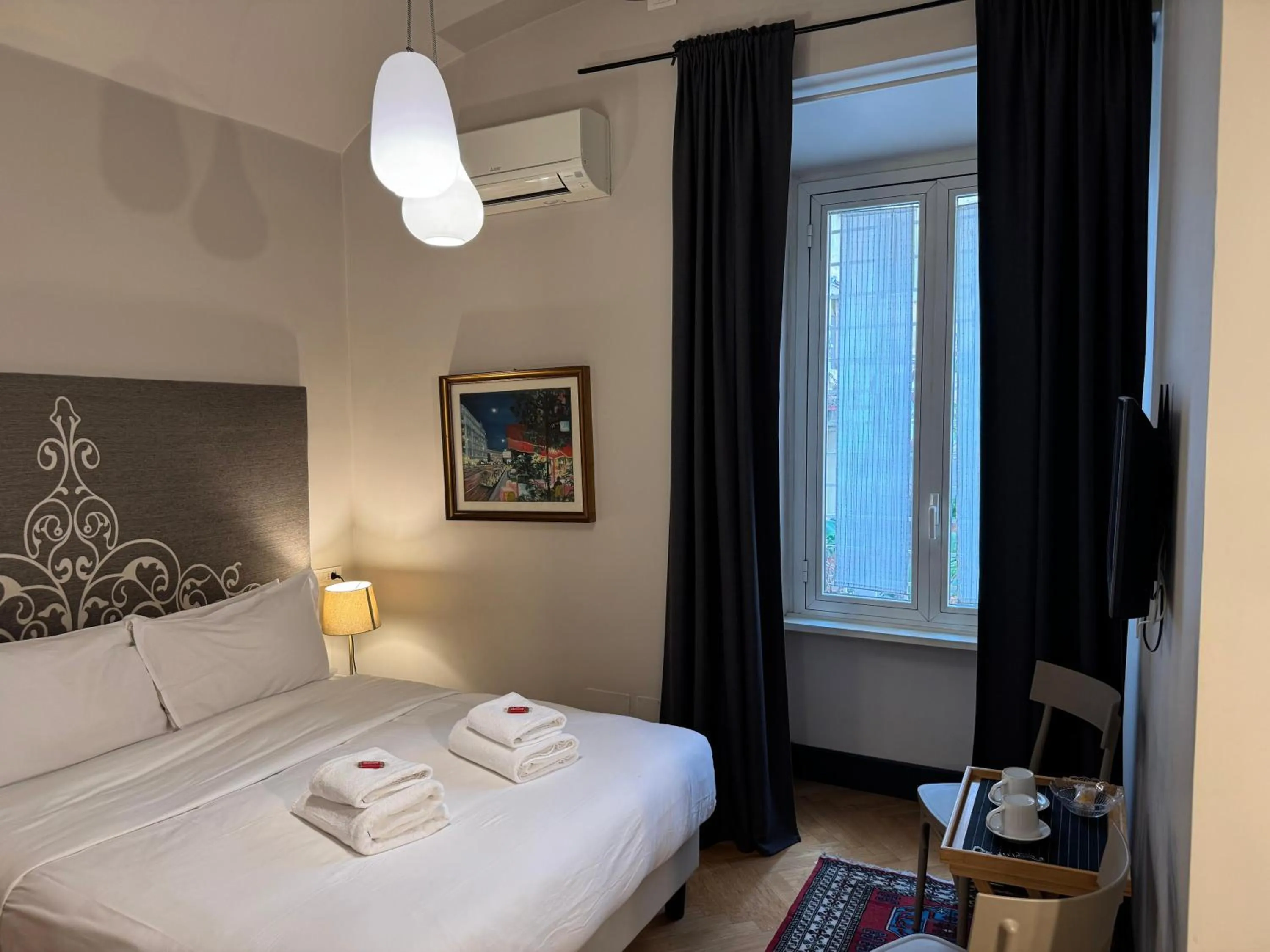 View (from property/room), Bed in Santa Monica Townhouse