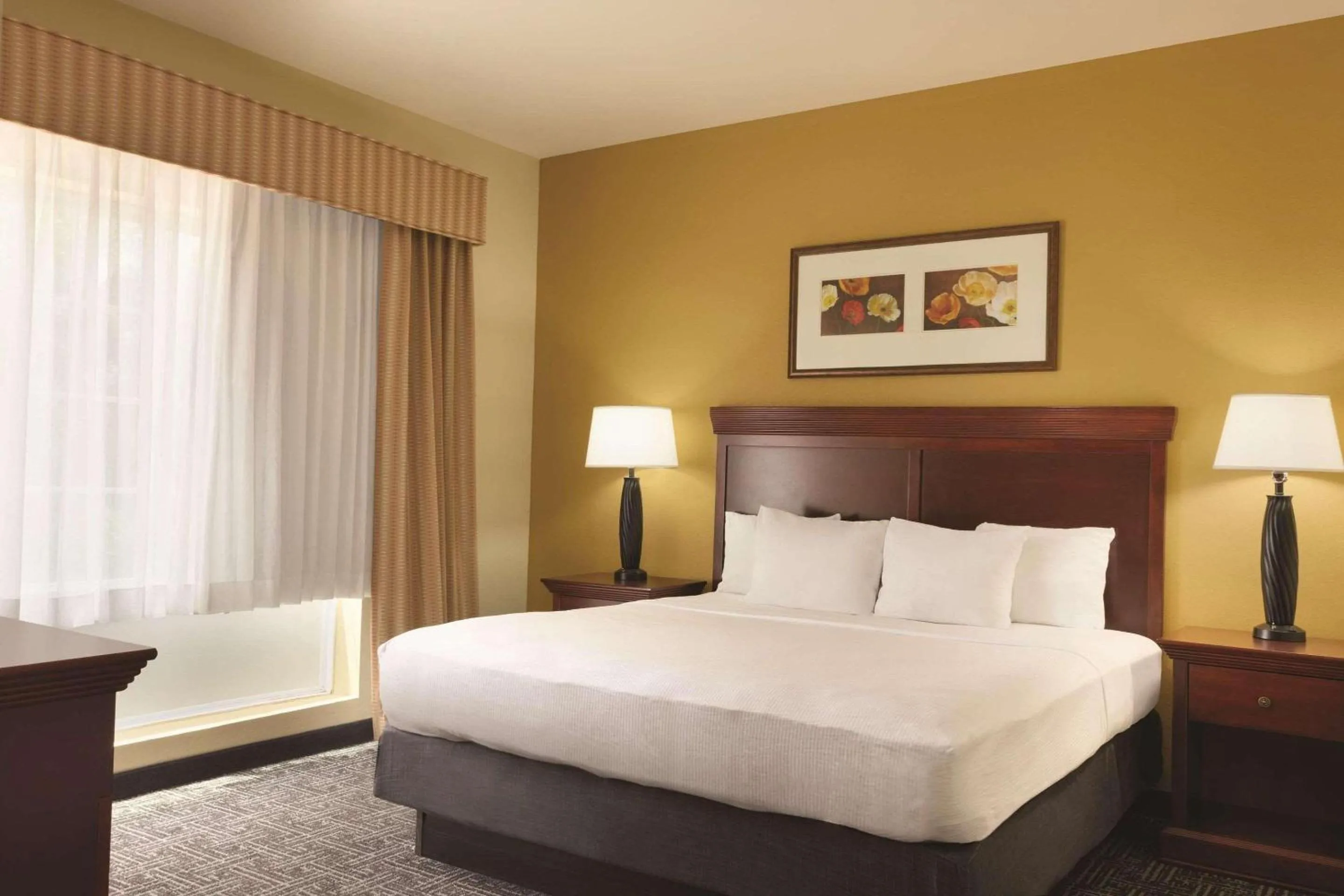 Bedroom, Bed in Country Inn & Suites by Radisson, Goodlettsville, TN