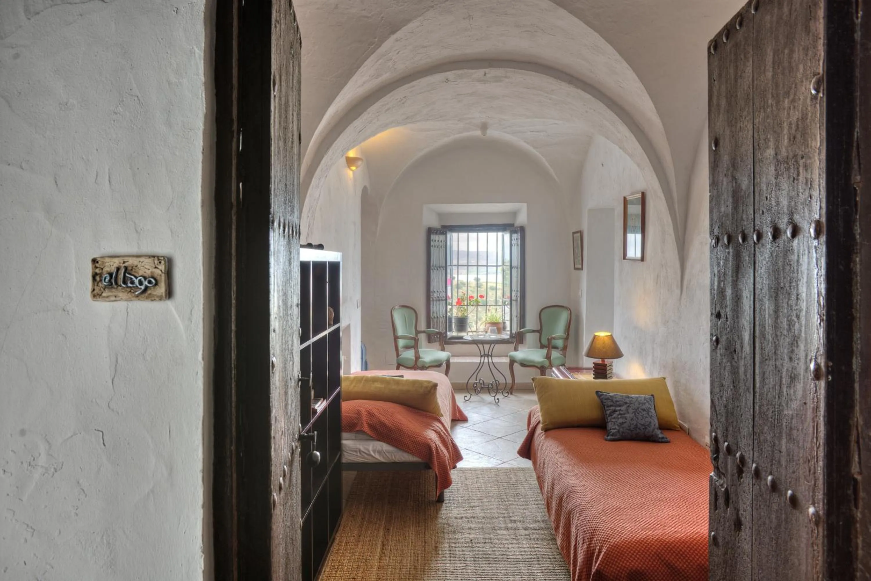 Decorative detail, Bed in La Casa de Bovedas Charming Inn