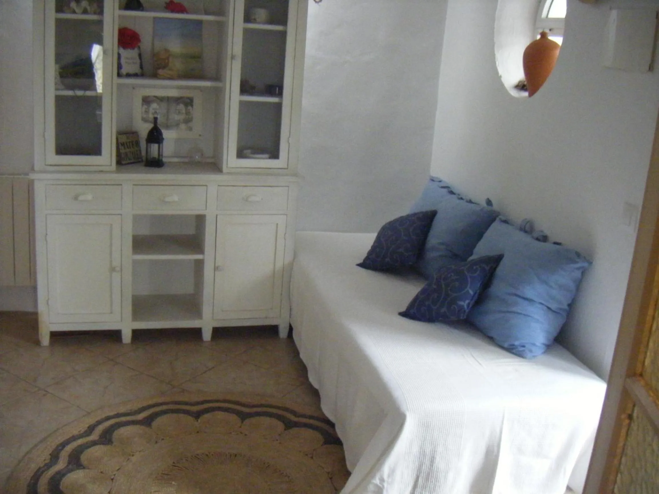 Living room, Bed in La Casa de Bovedas Charming Inn