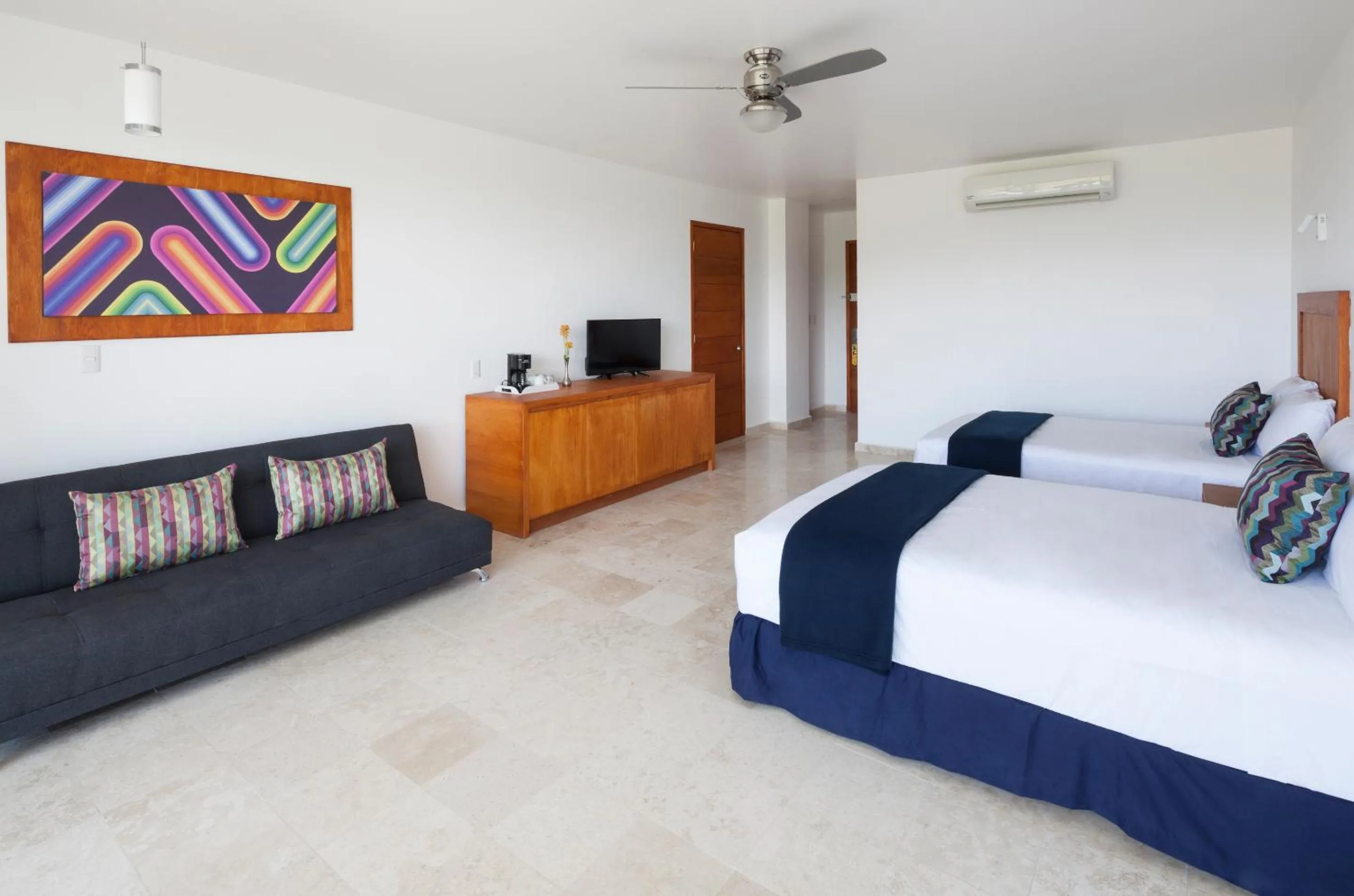 Bedroom, Bed in Hotel Villa Varadero