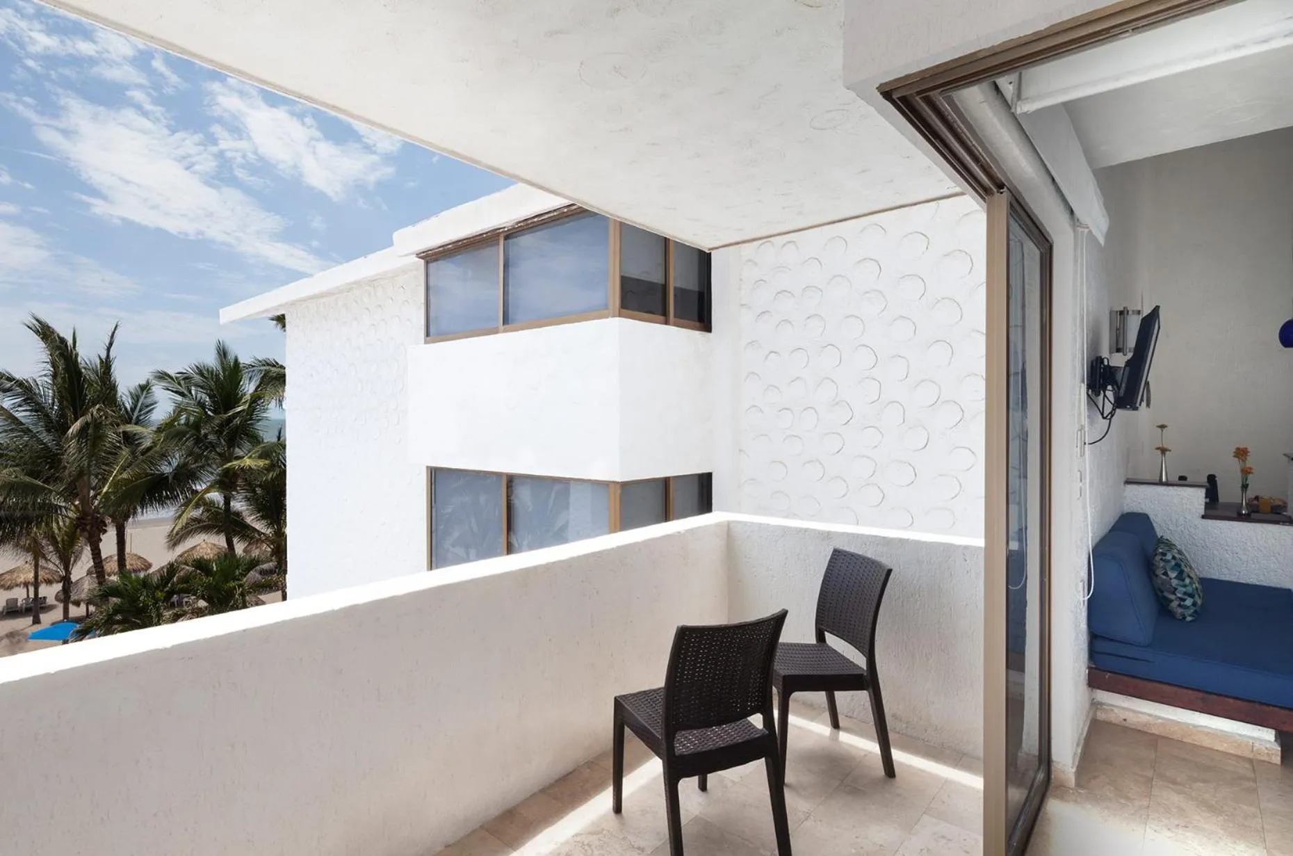 View (from property/room), Bed in Hotel Villa Varadero