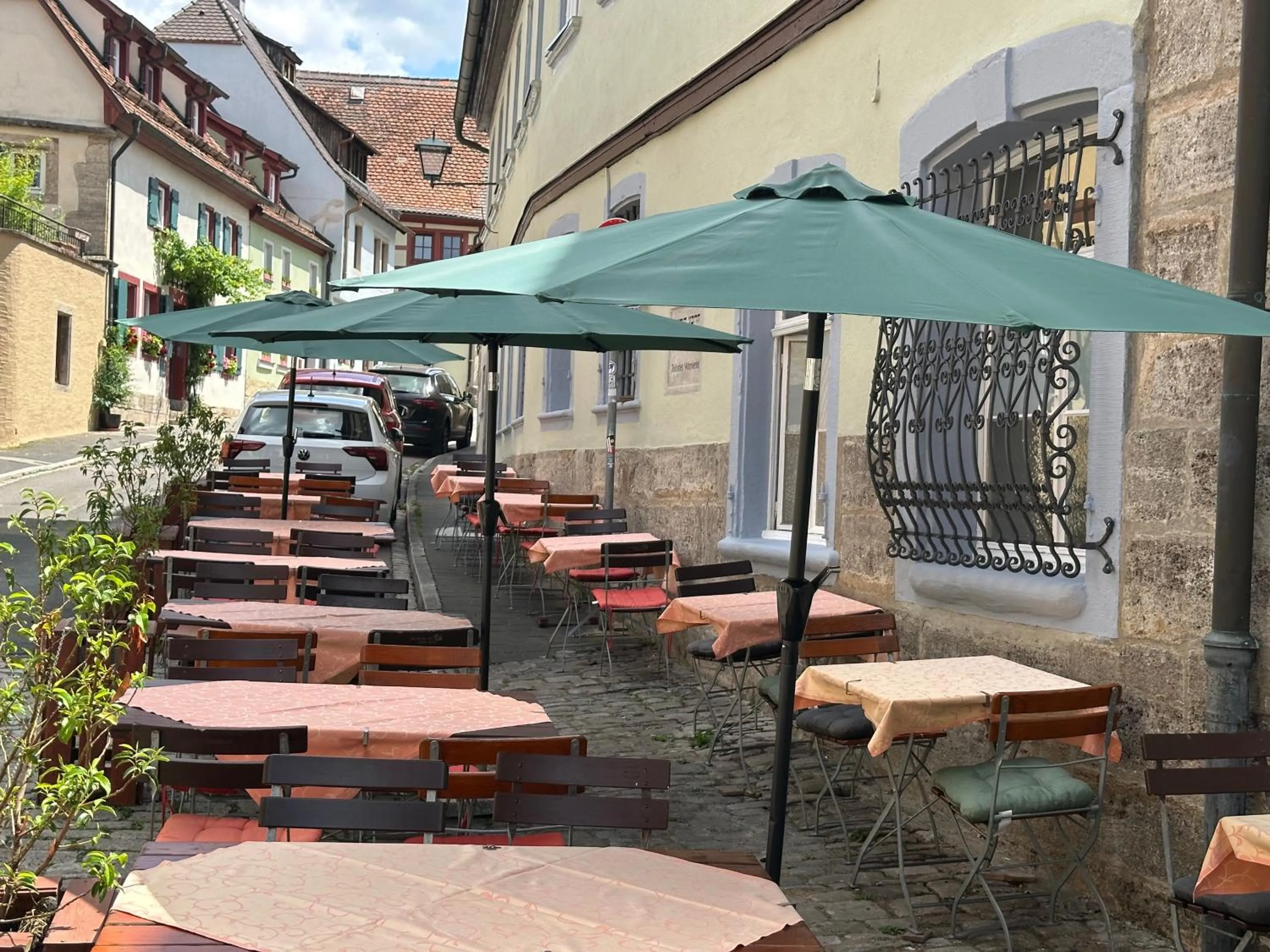 Property building in Hotel Schwarzer Adler