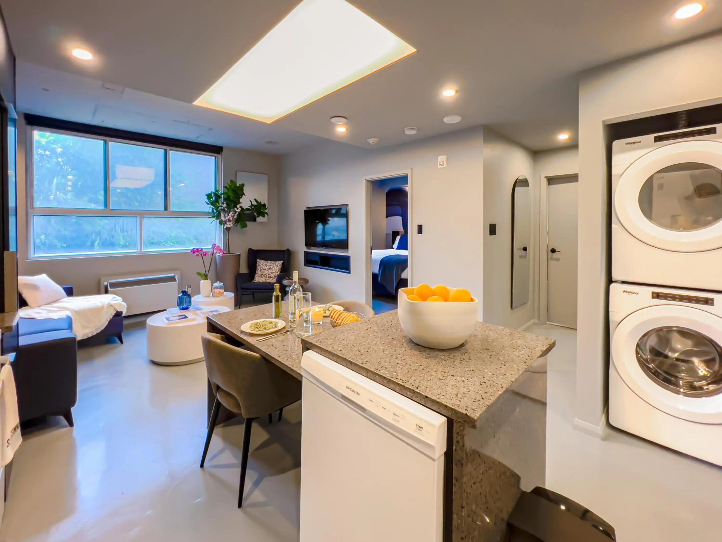 Living room in Pierce Boutique Apartments by Simplissimmo