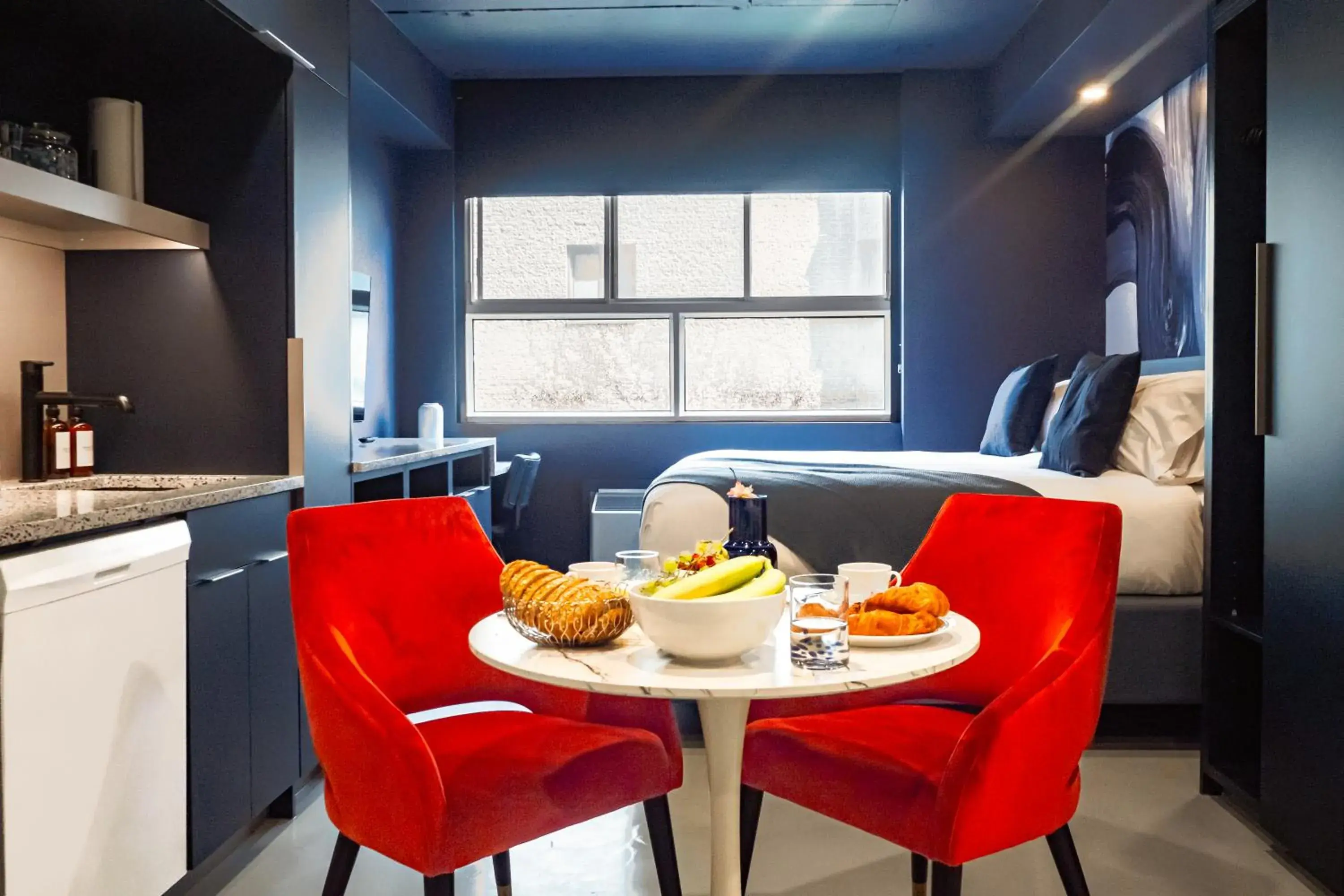 Studio Apartment 201 in Pierce Boutique Apartments by Simplissimmo Studio Apartment 201 in Pierce Boutique Apartments by Simplissimmo