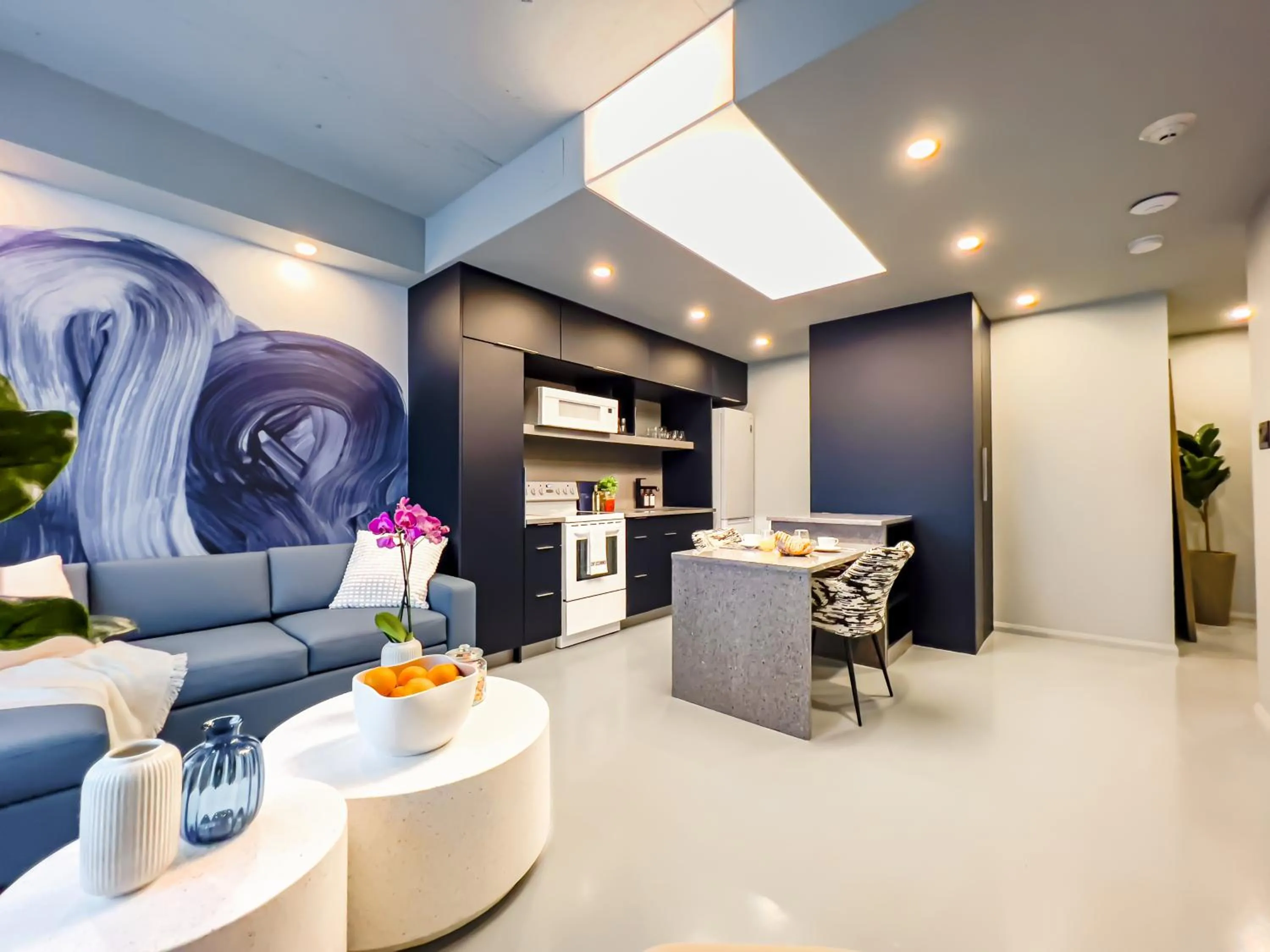 Living room in Pierce Boutique Apartments by Simplissimmo