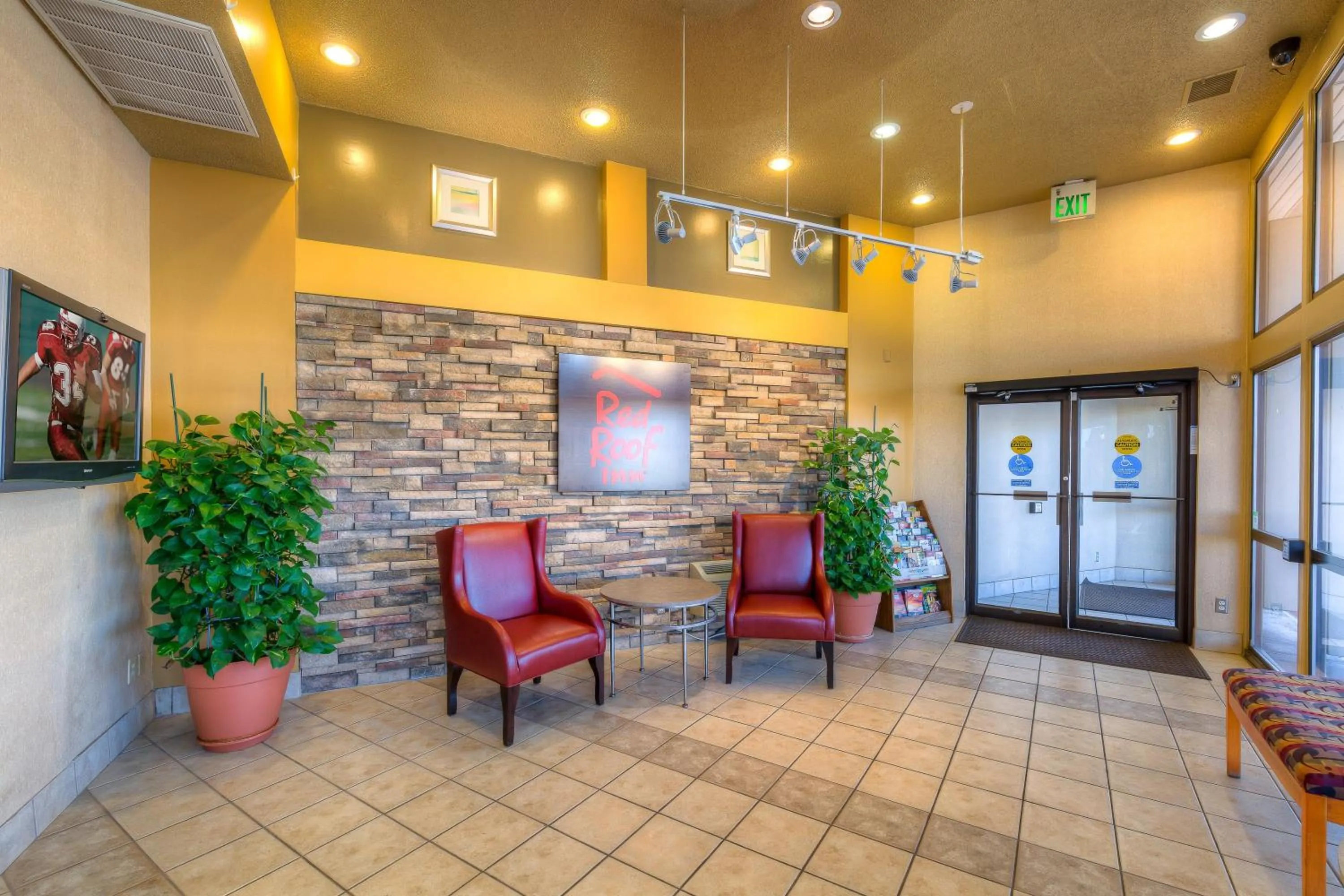 Lobby or reception, Lobby/Reception in Red Roof Inn Tulsa