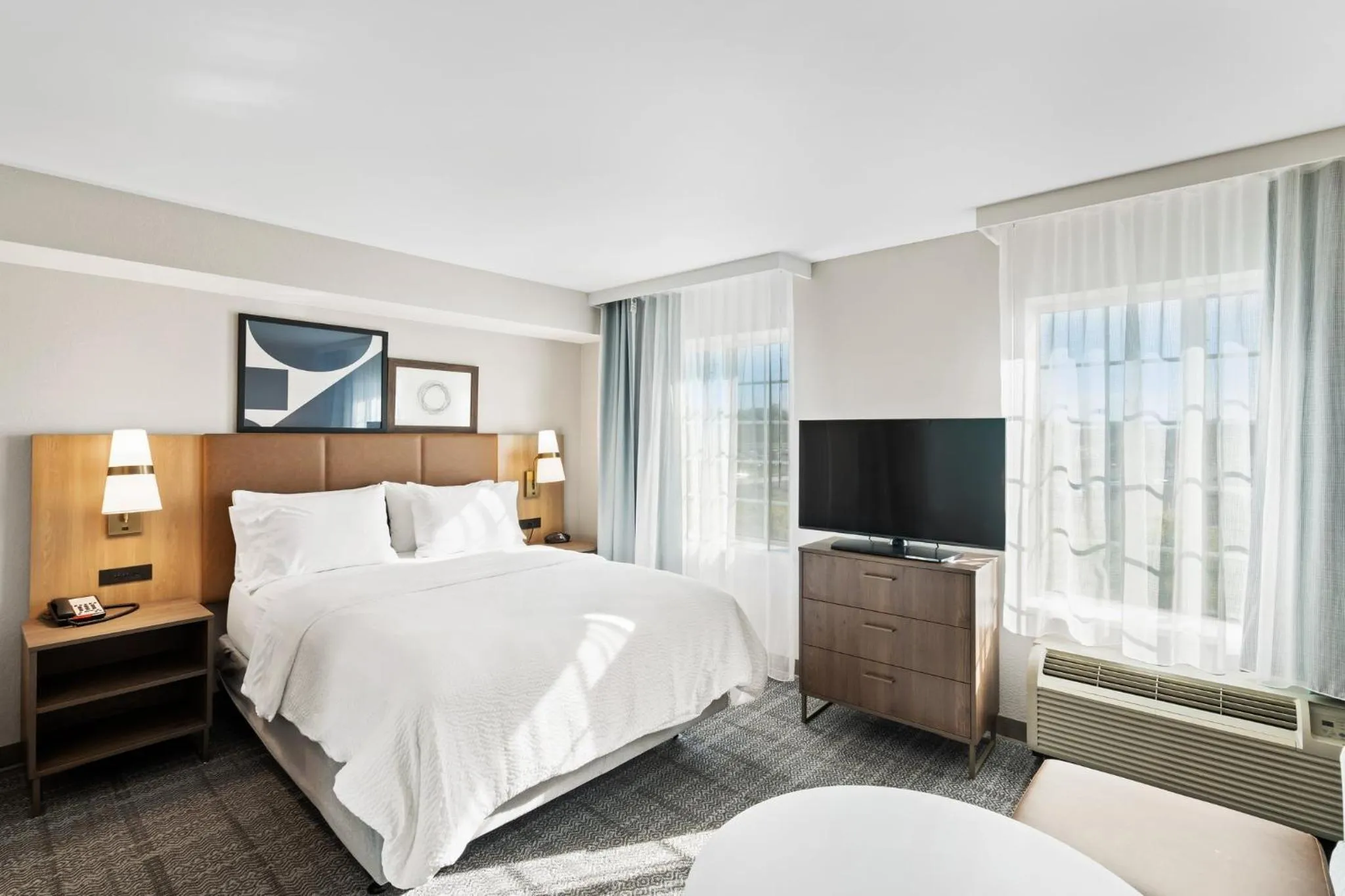 Photo of the whole room, Bed in Staybridge Suites North Brunswick by IHG