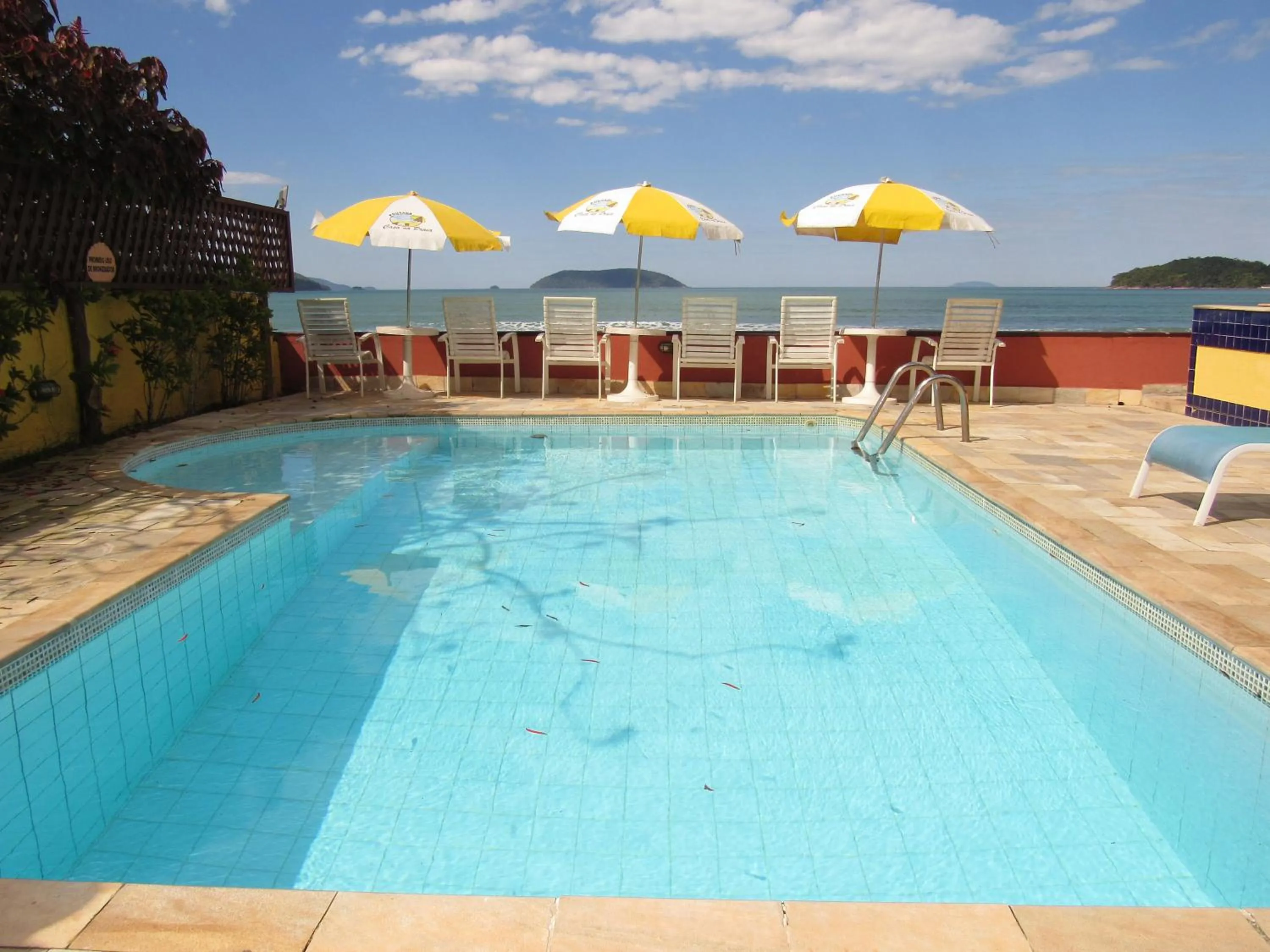 Pool view in Pousada Casa na Praia