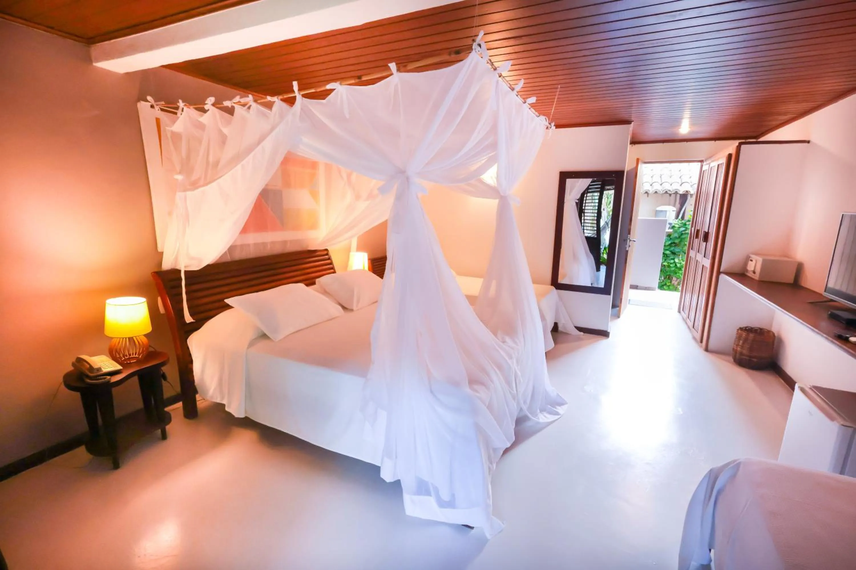 Bedroom, Bed in Hotel Pousada Coqueiros