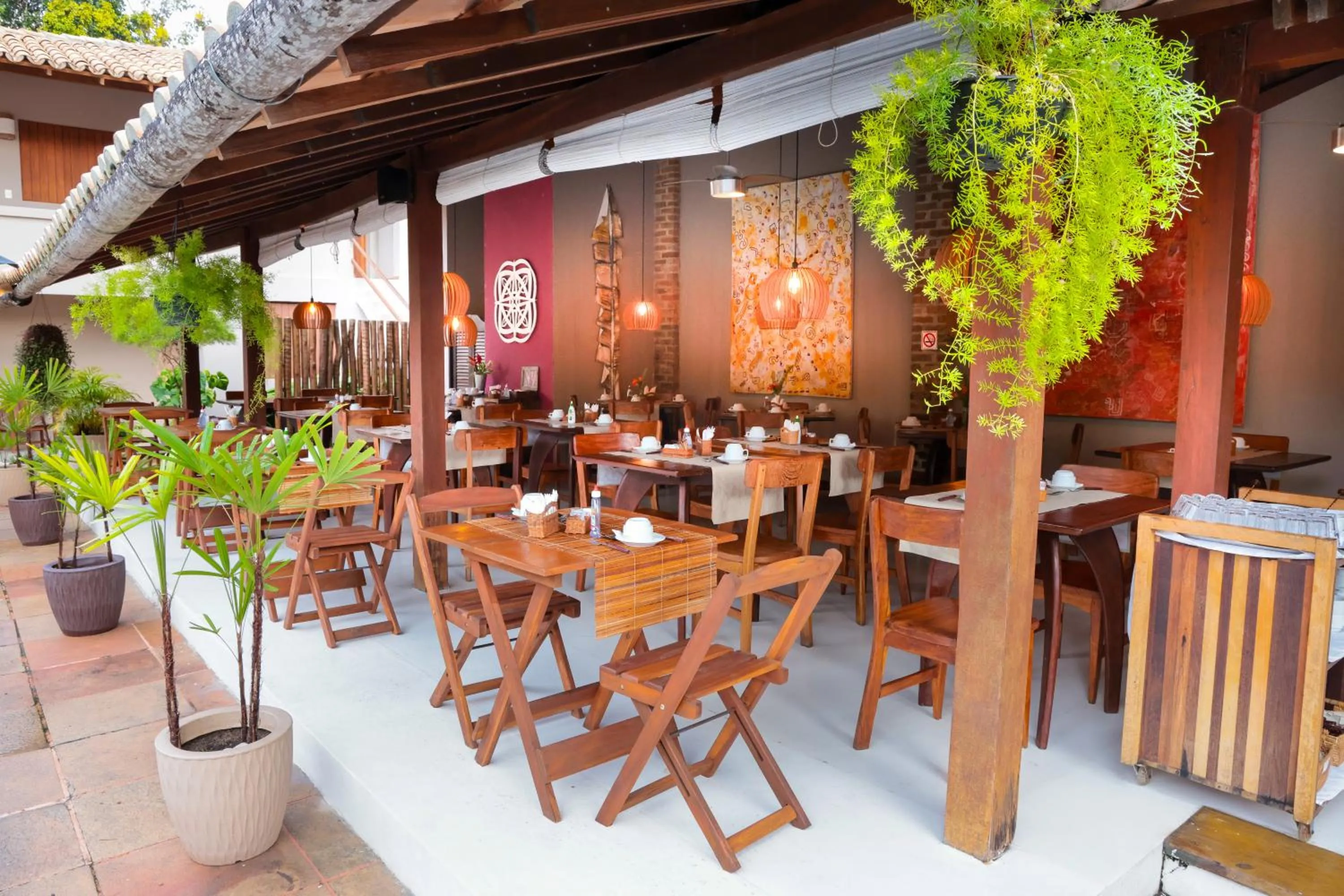 Restaurant/places to eat in Hotel Pousada Coqueiros