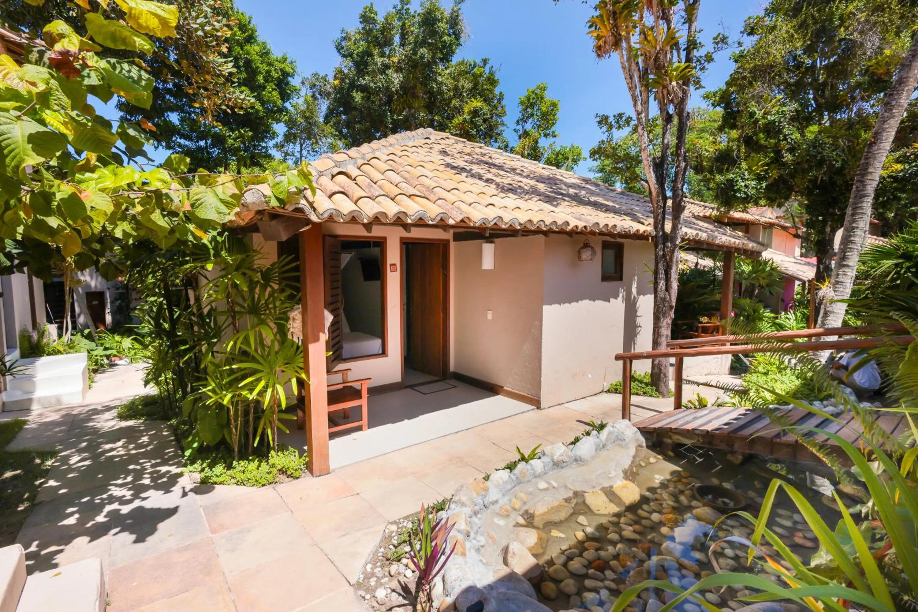 Garden view in Hotel Pousada Coqueiros