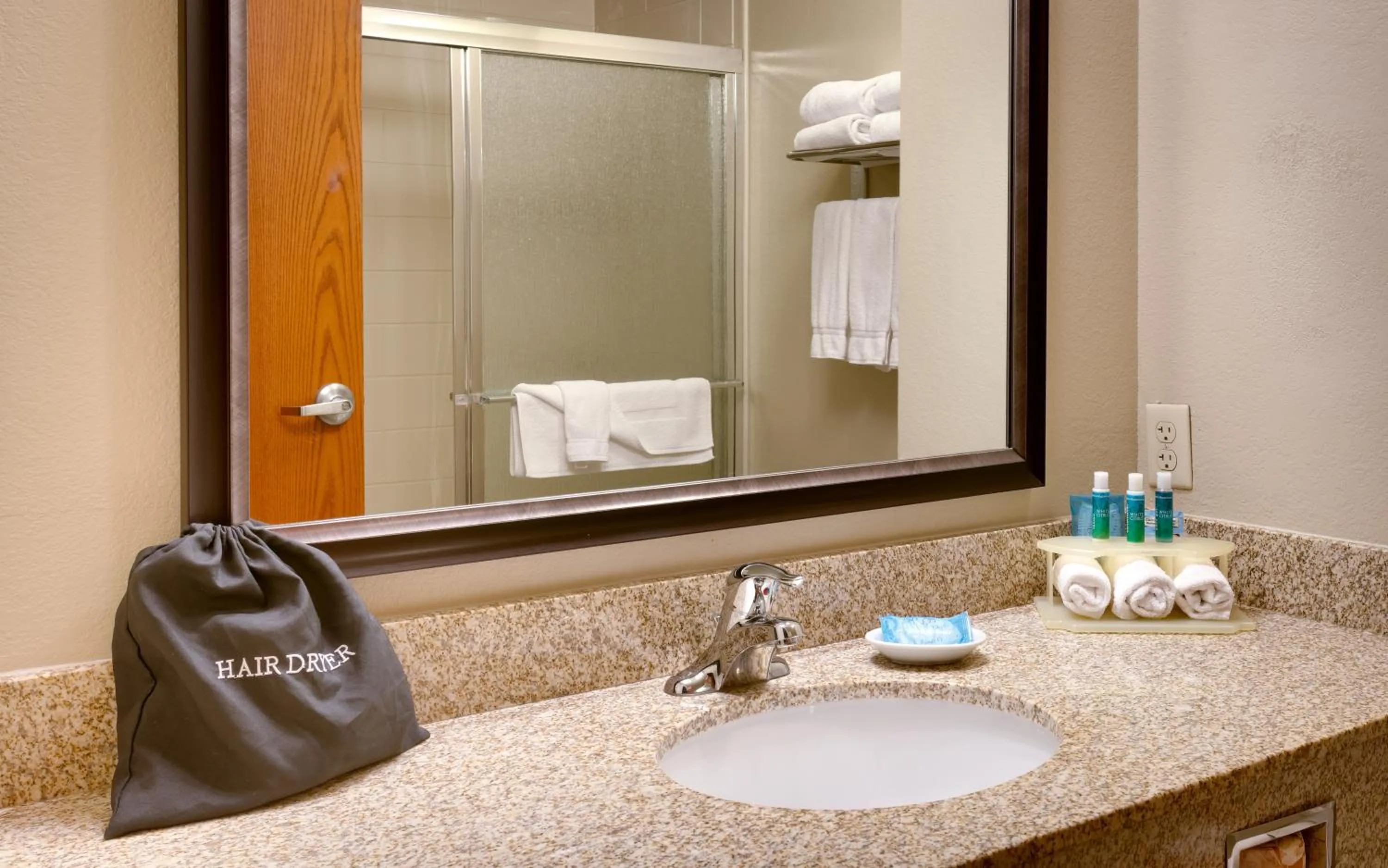 Bathroom in Holiday Inn Express & Suites Orem-North Provo