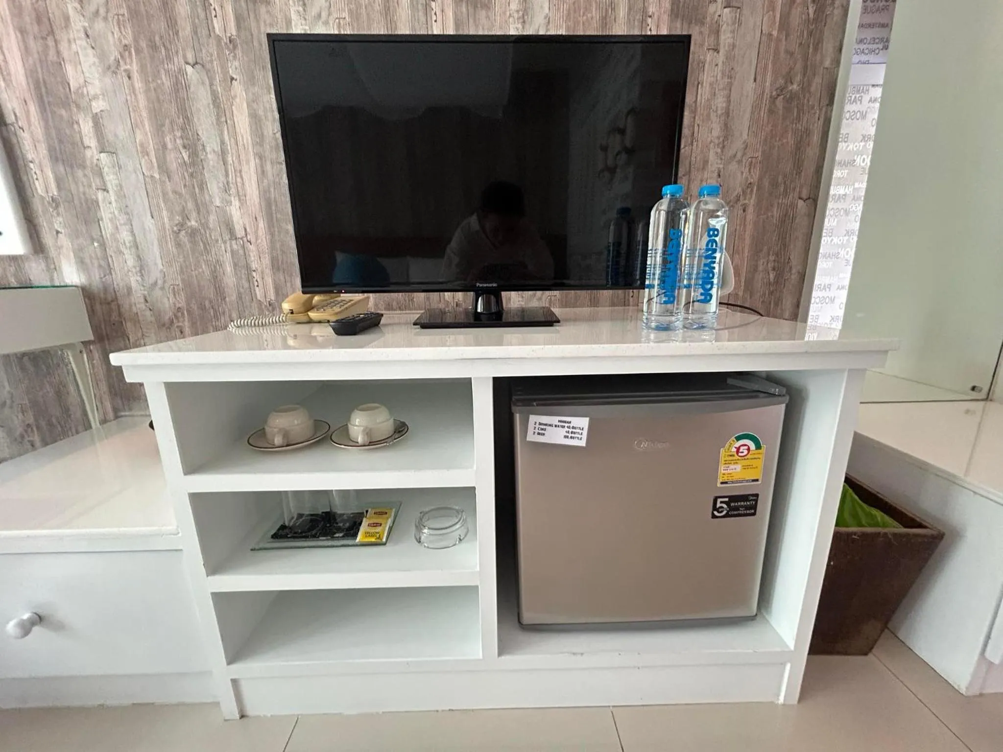 minibar in Benyada Lodge - Surin Beach