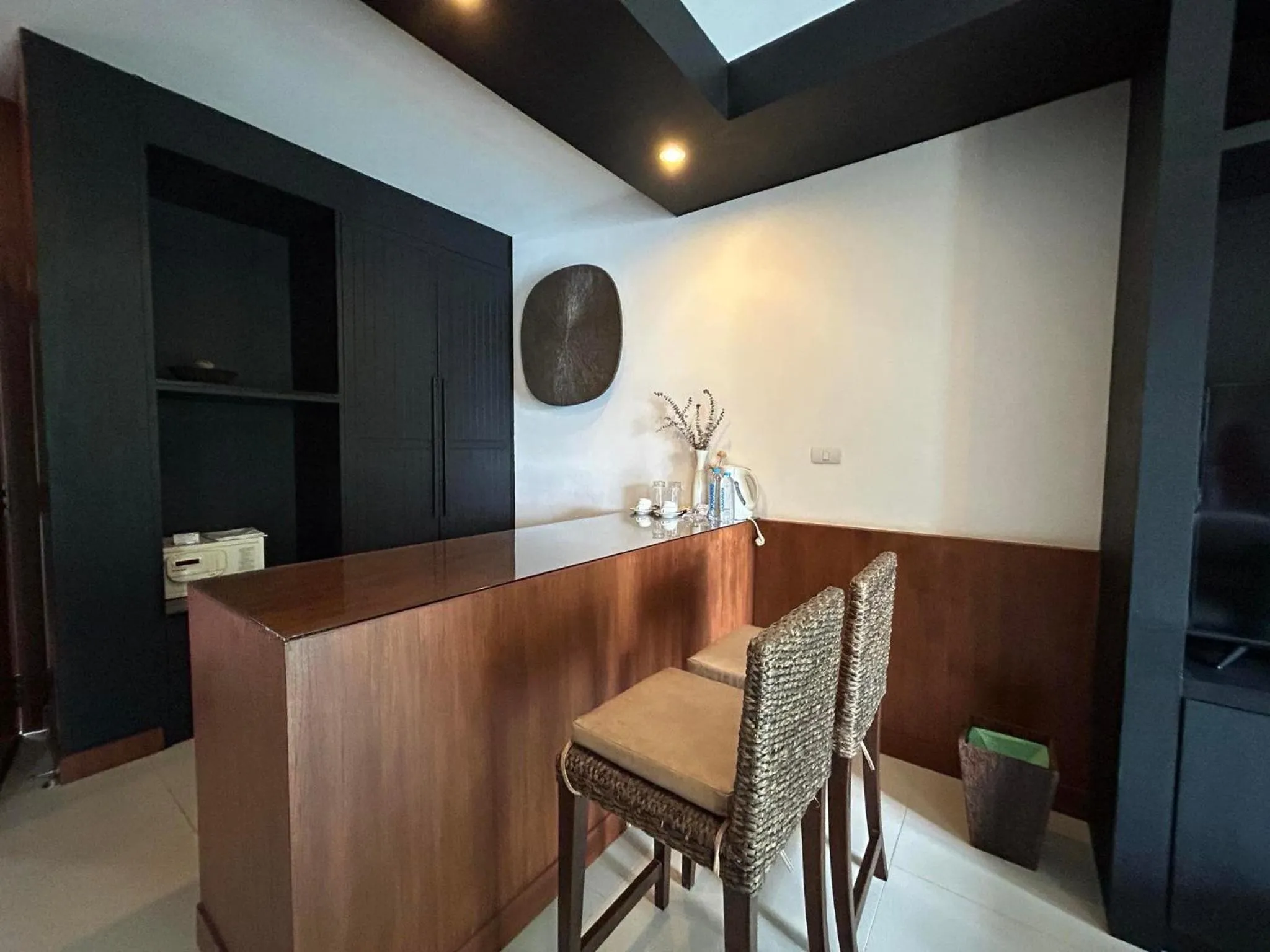 Living room in Benyada Lodge - Surin Beach