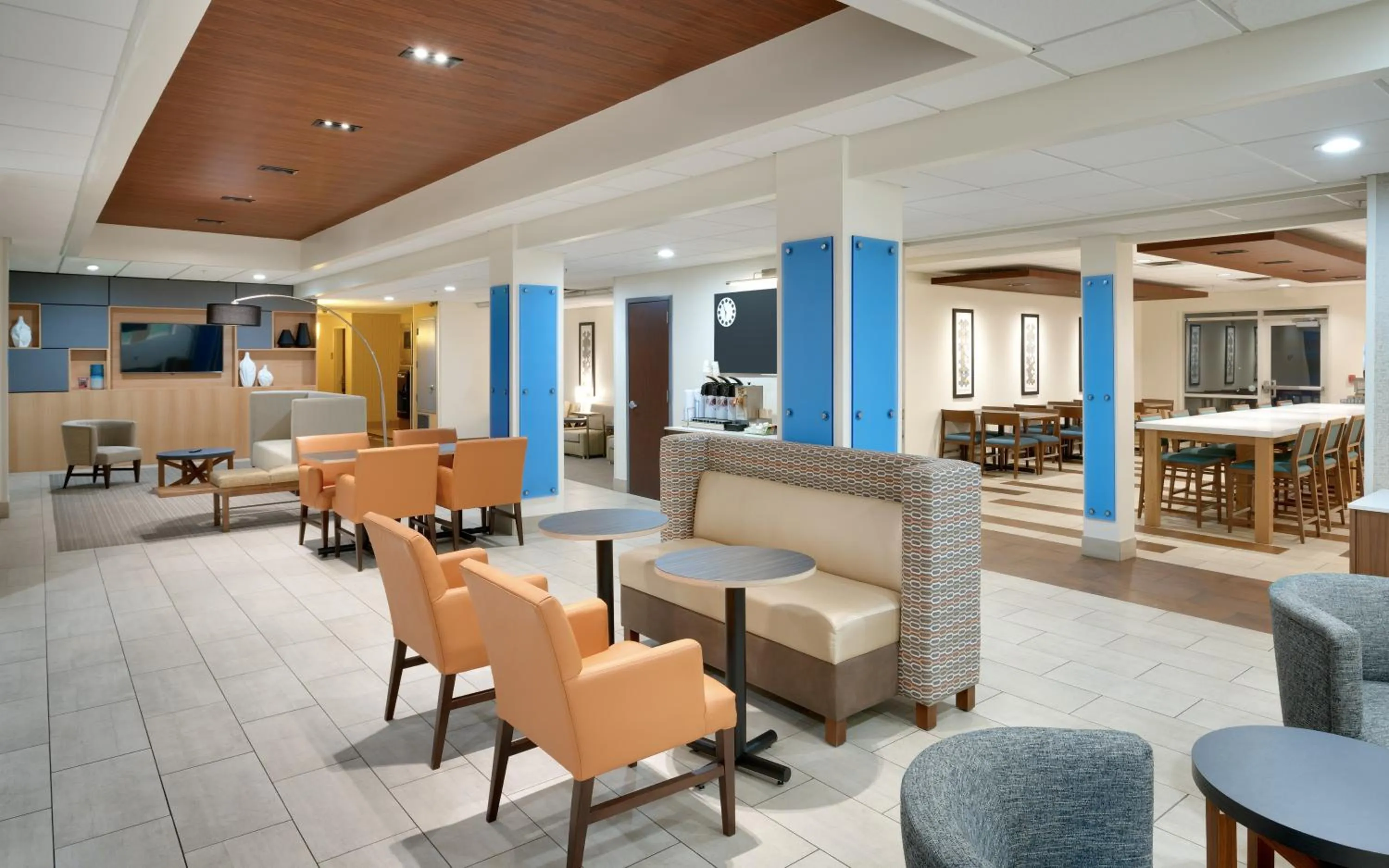 Seating area in Holiday Inn Express & Suites American Fork - North Provo by IHG
